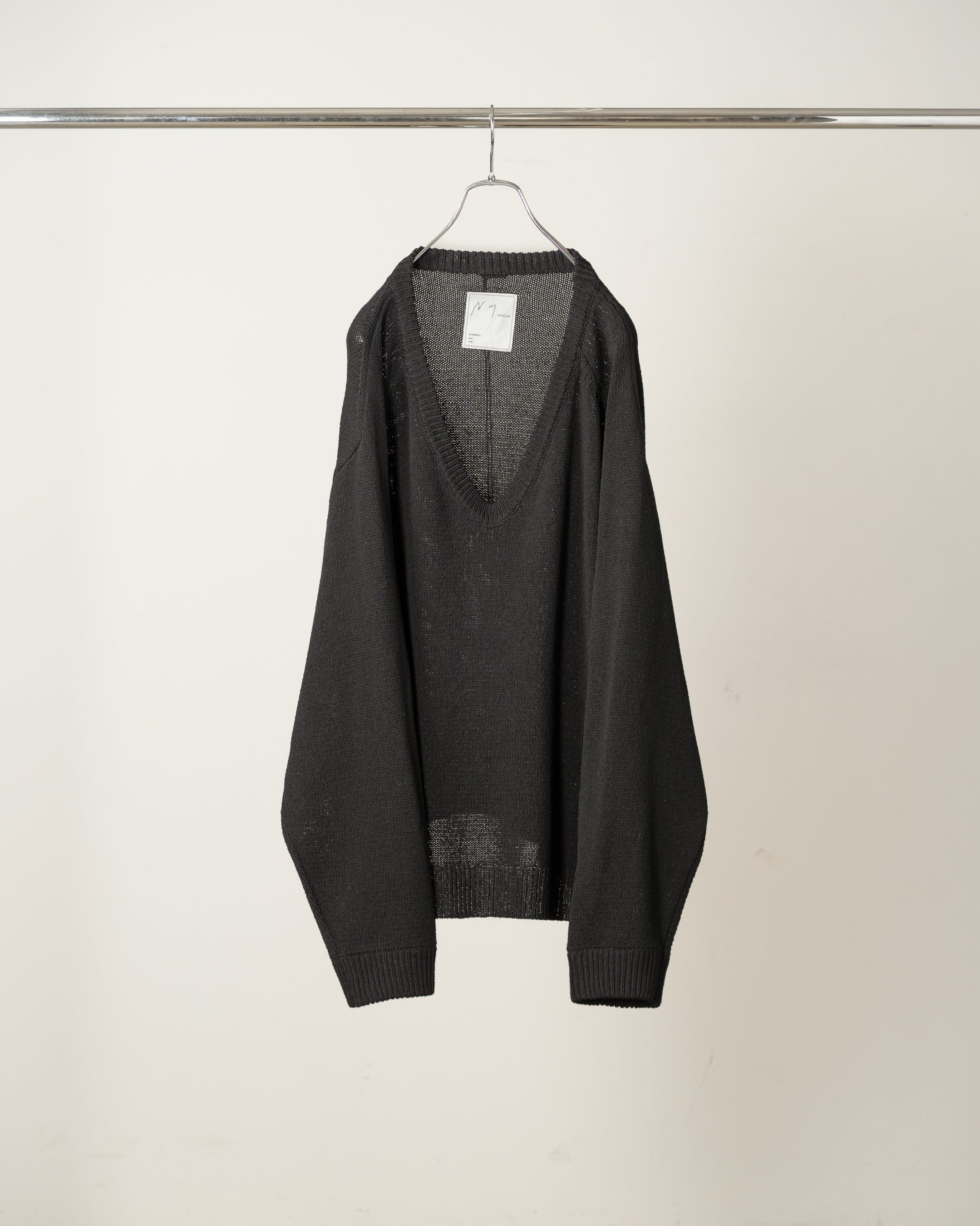 UV NECK KNIT(BLACK)