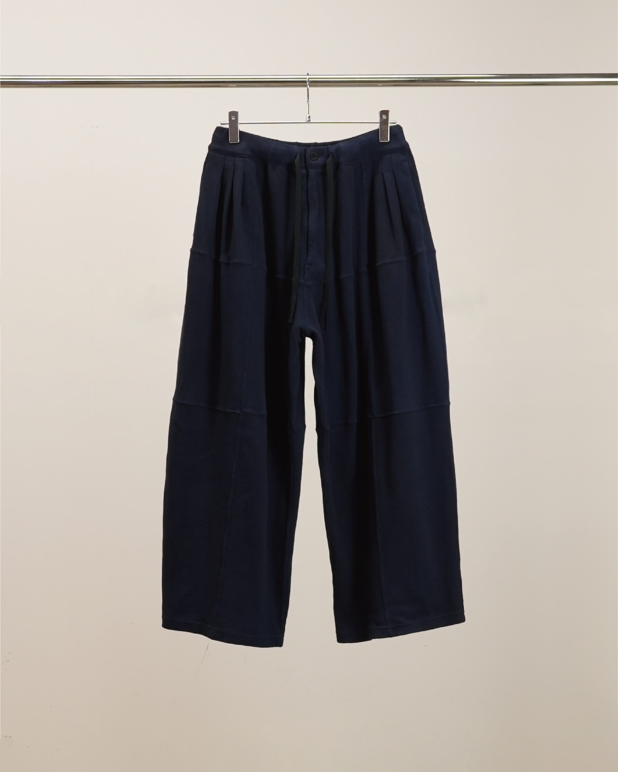 SMOOTH PANEL WIDE SLACKS(NAVY)