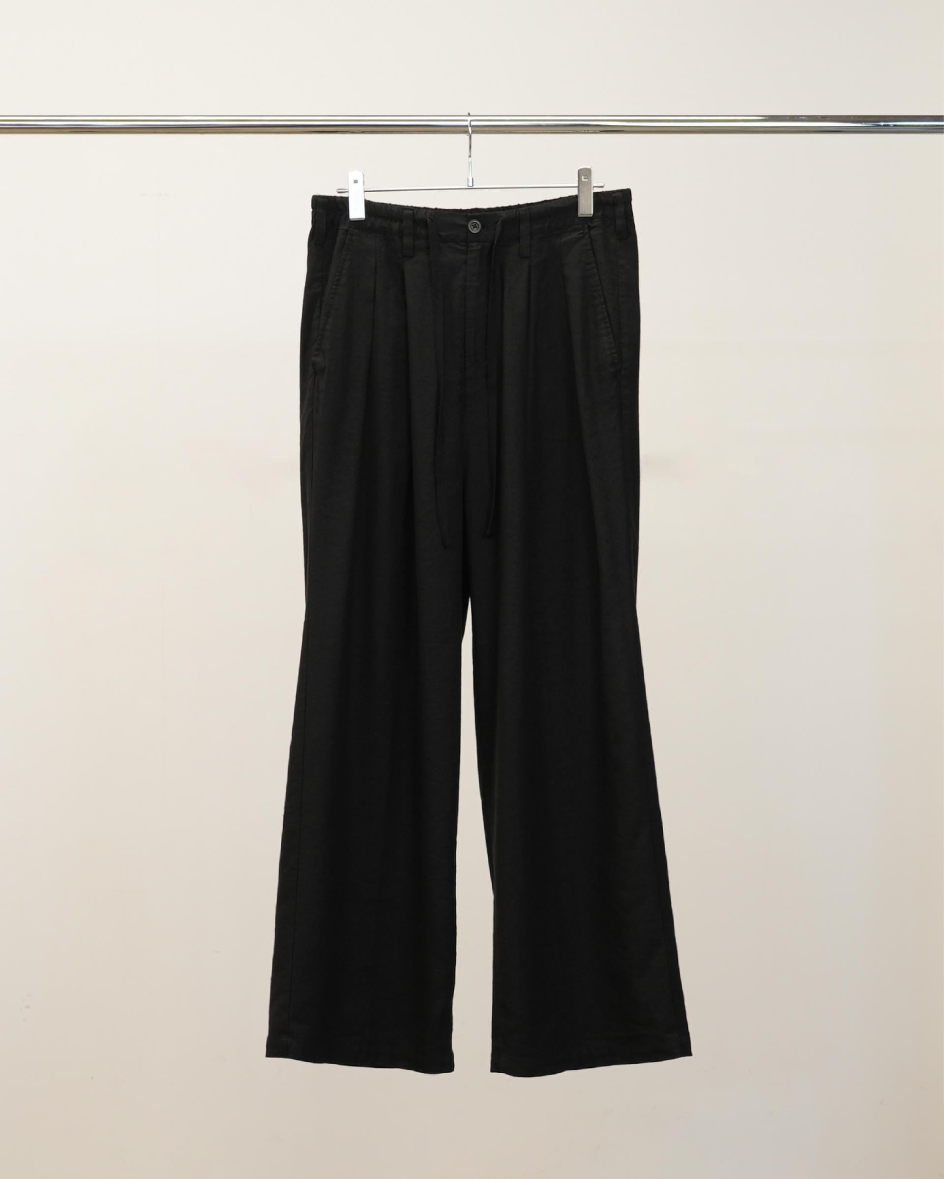 S/L TUCK EASY SLACKS(BLACK)