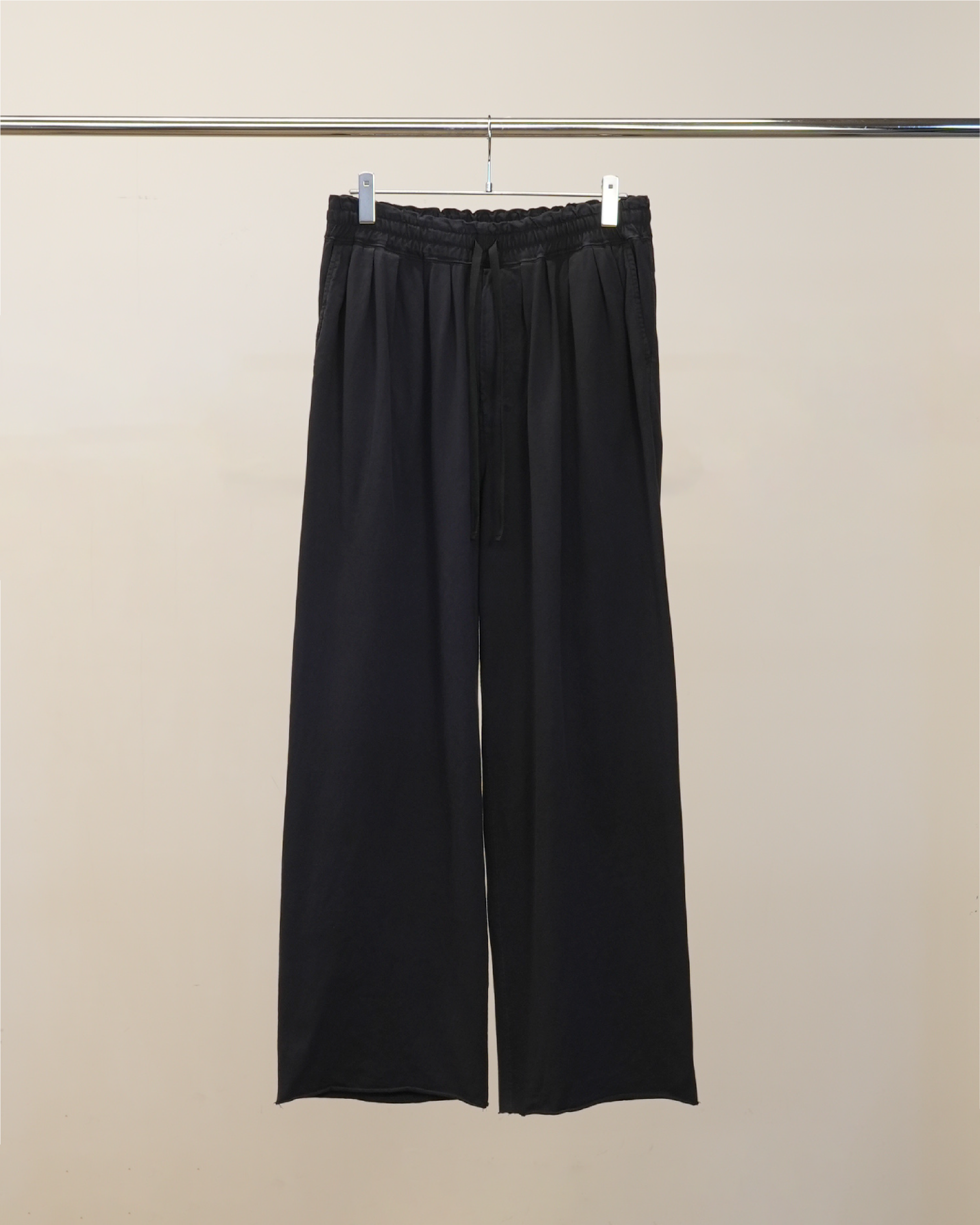 DRAPE WIDE EASY CUT SLACKS(NAVY)