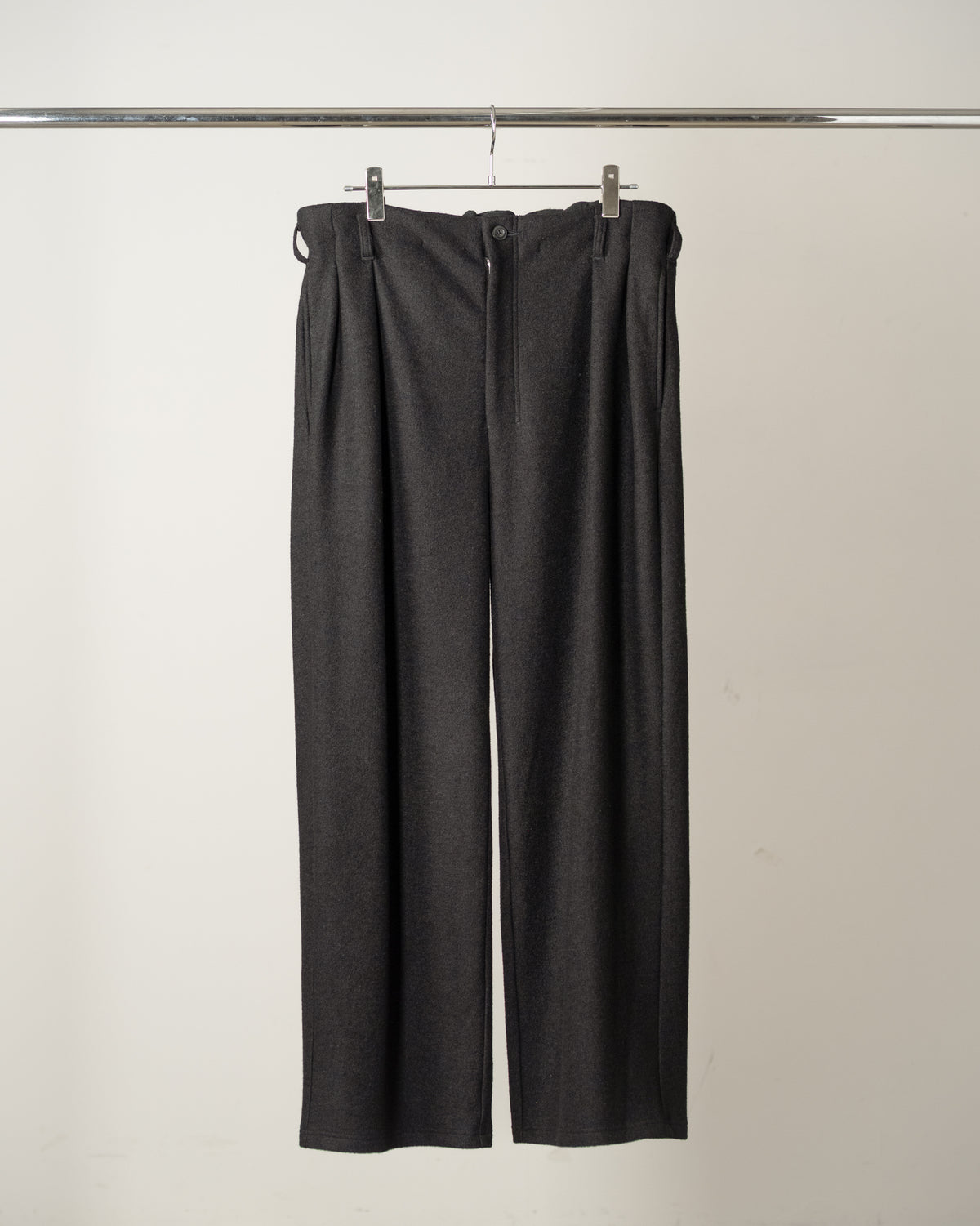WOOL CUT SLACKS(BLACK)