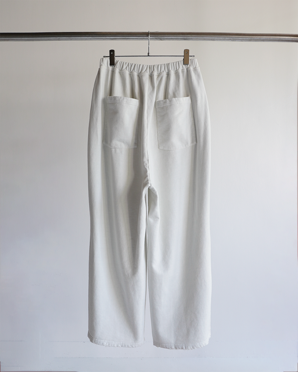 TUCK SWEAT PANTS(WHITE)