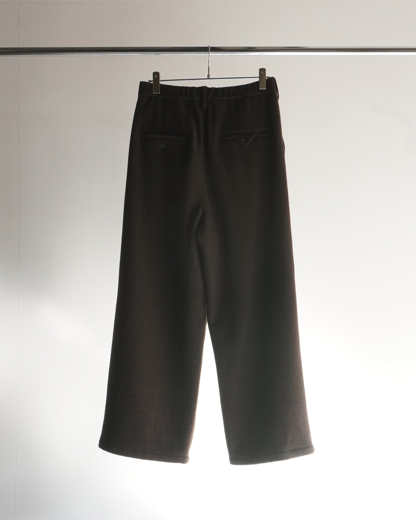 WOOL WIDE EASY TUCK SLACKS(BROWN)