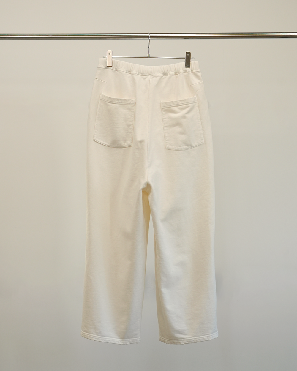 TUCK SWEAT PANTS(WHITE)