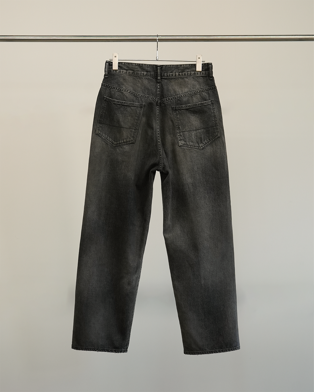 TAPERED 5P DENIM PANTS(BLACK)