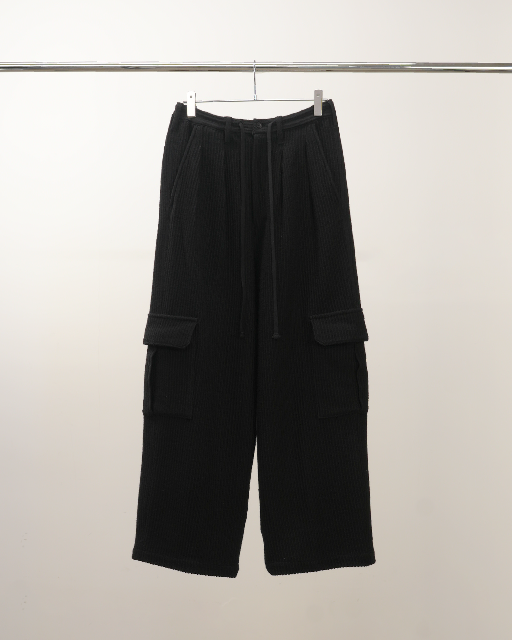 WOOL CORDUROY CARGO SLACKS(BLACK)