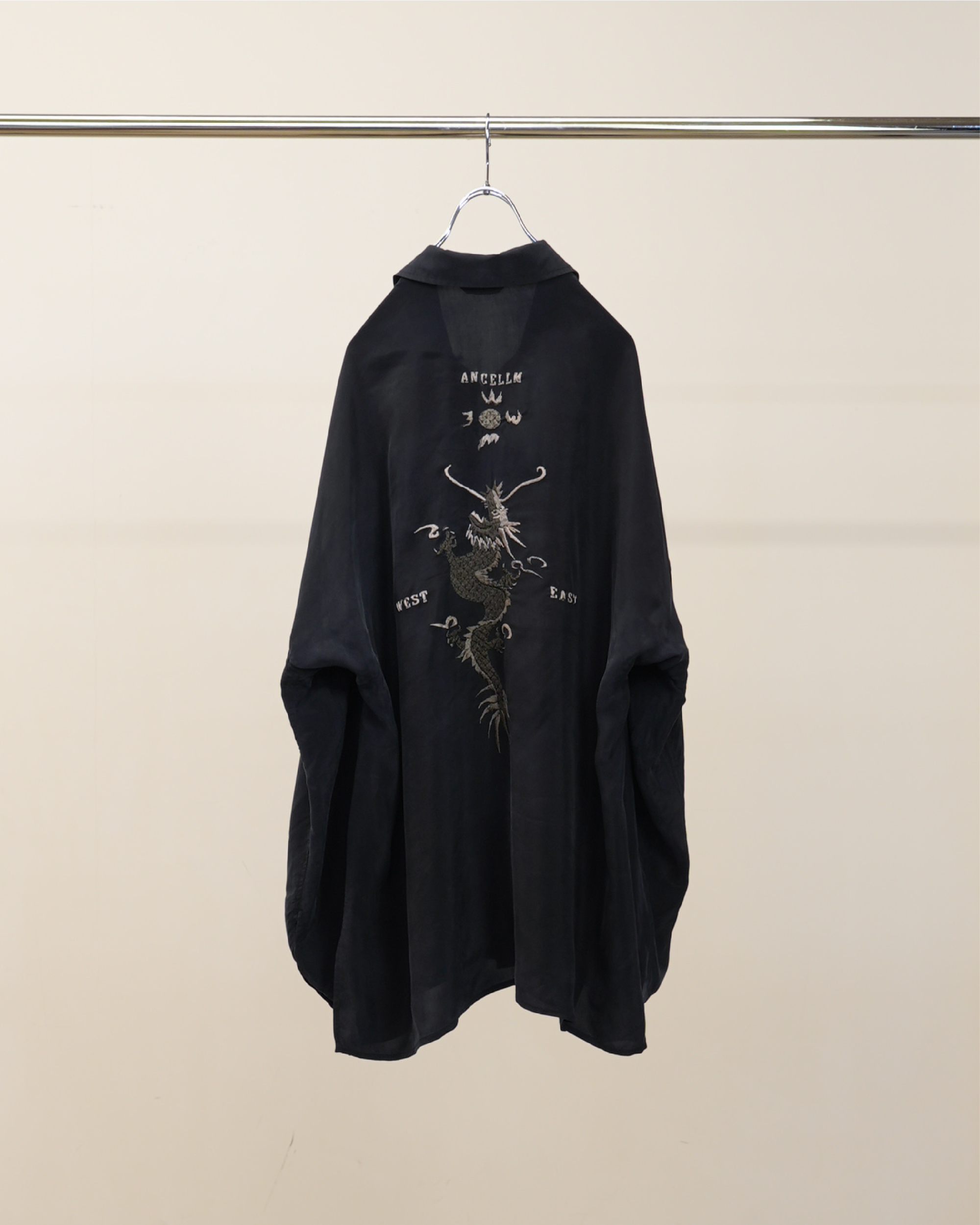 トップス 26SS EMBROIDERED SOUVENIR SHIRT(NAVY) EMBROIDERED SOUVENIR SHIRT(NAVY)