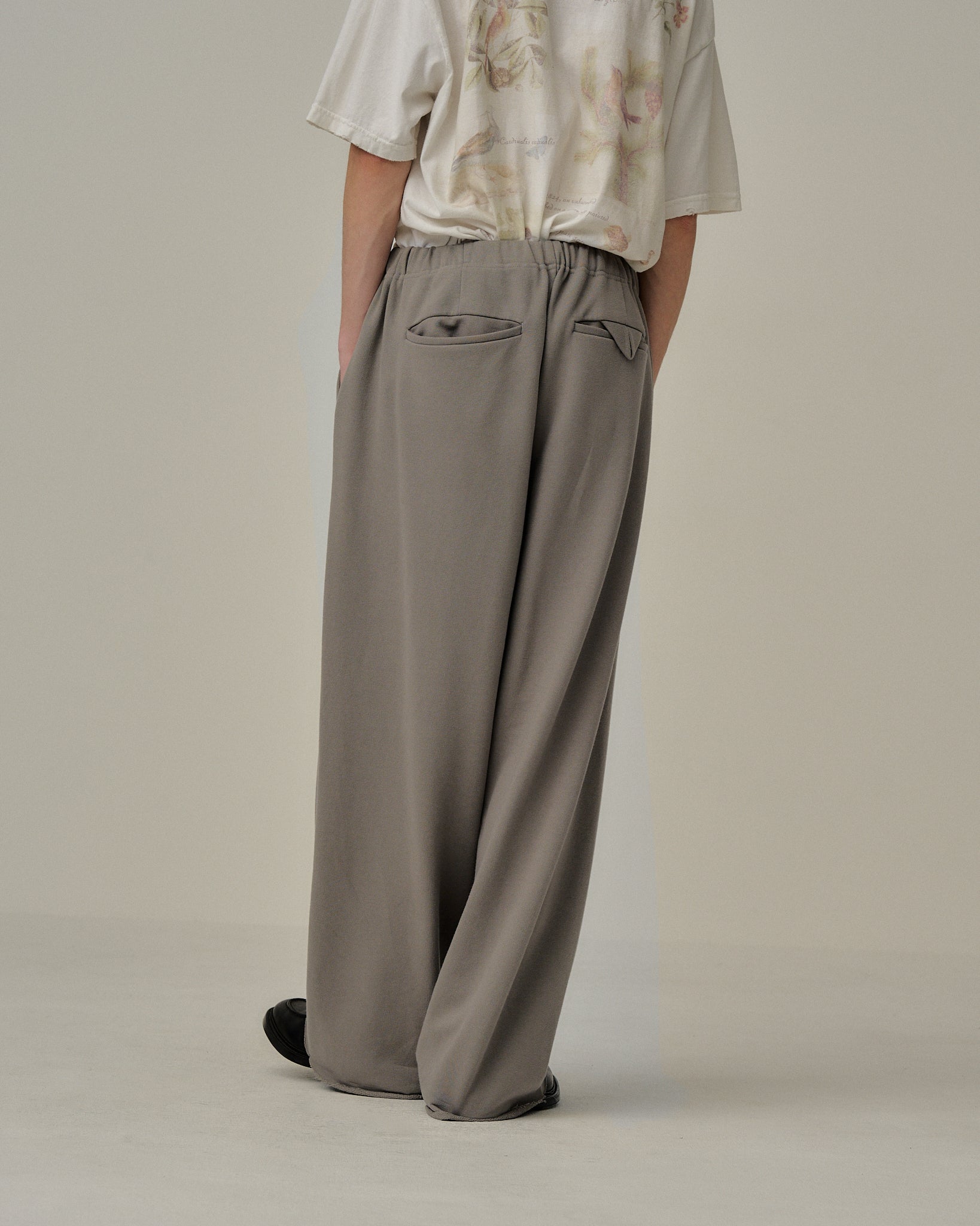 TUCK SWEAT PANTS(GRAY)