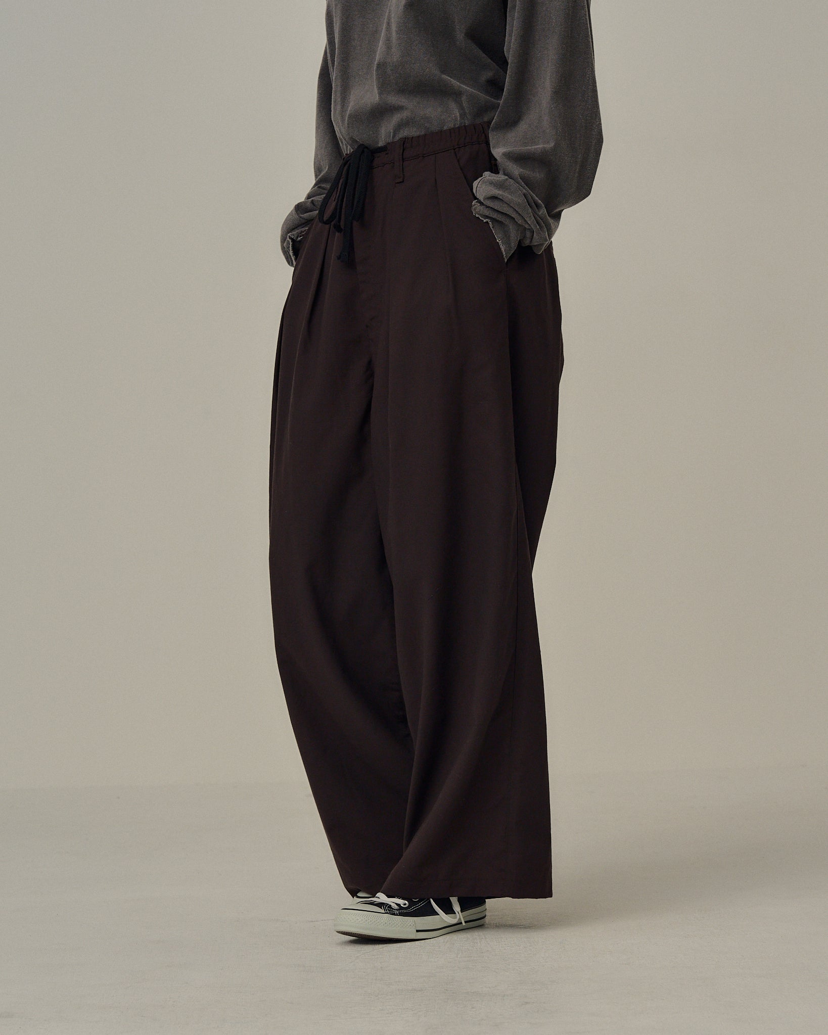WOOL CALMSSKIN TUCK EASY SLACKS(BROWN)