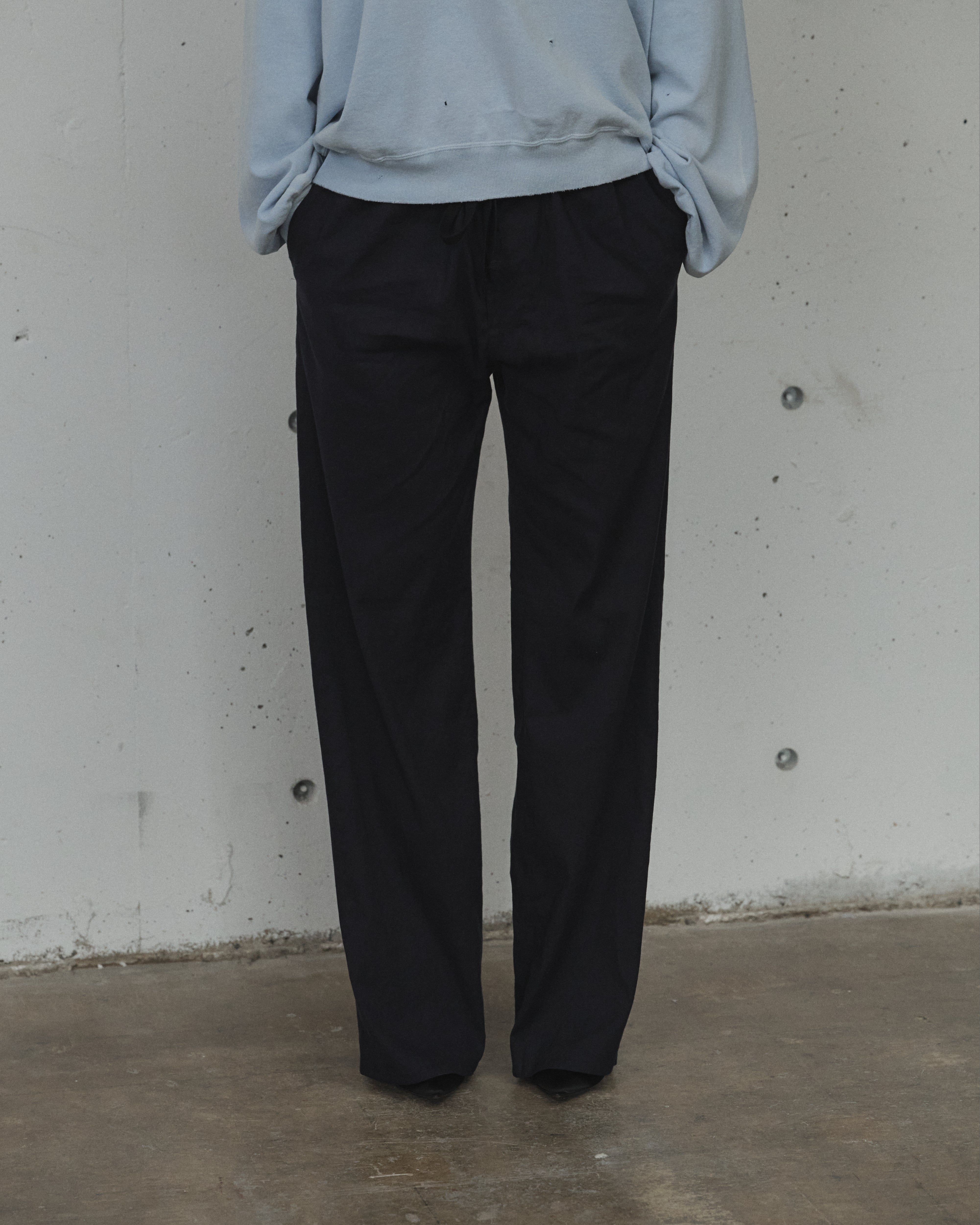 L/R SHOE CUT SLACKS(NAVY)