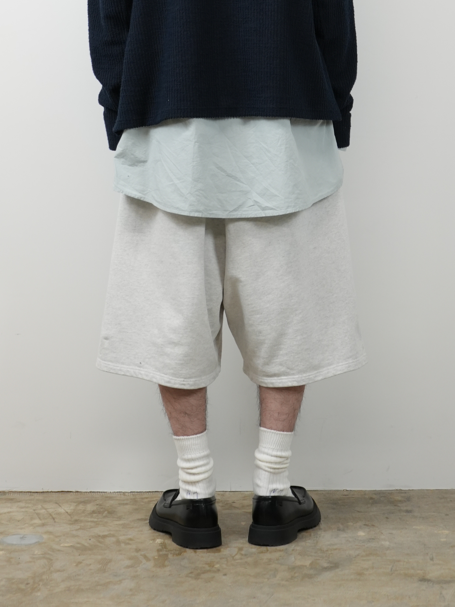 3/4 TUCK SWEAT SHORTS(ASH GRAY)