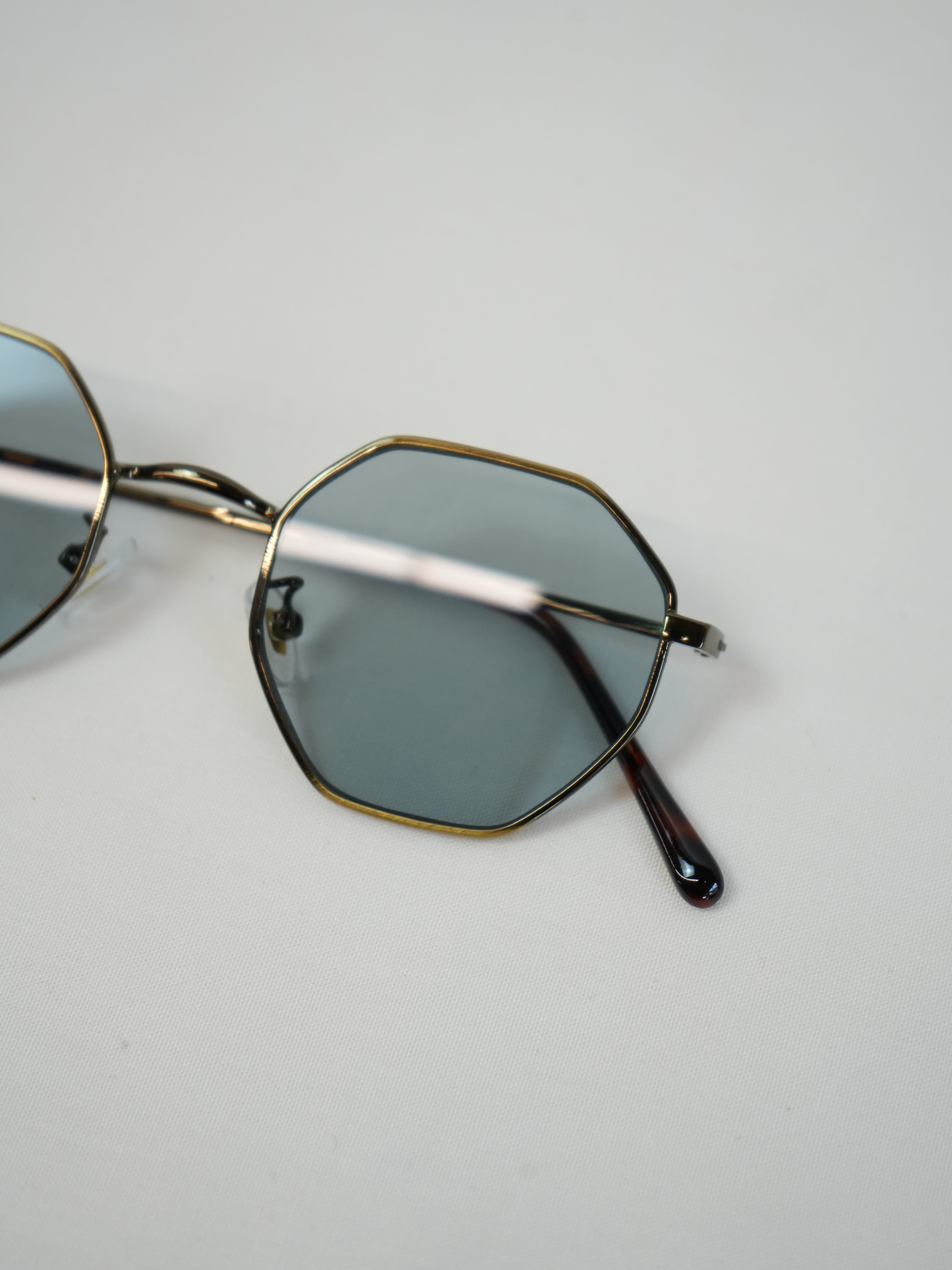 LG Sunglass(Light Grey)