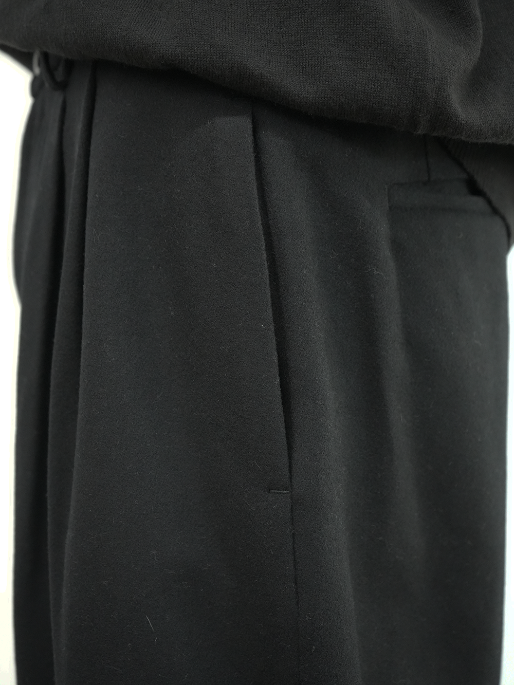 3TUCK SLACKS(BLACK)