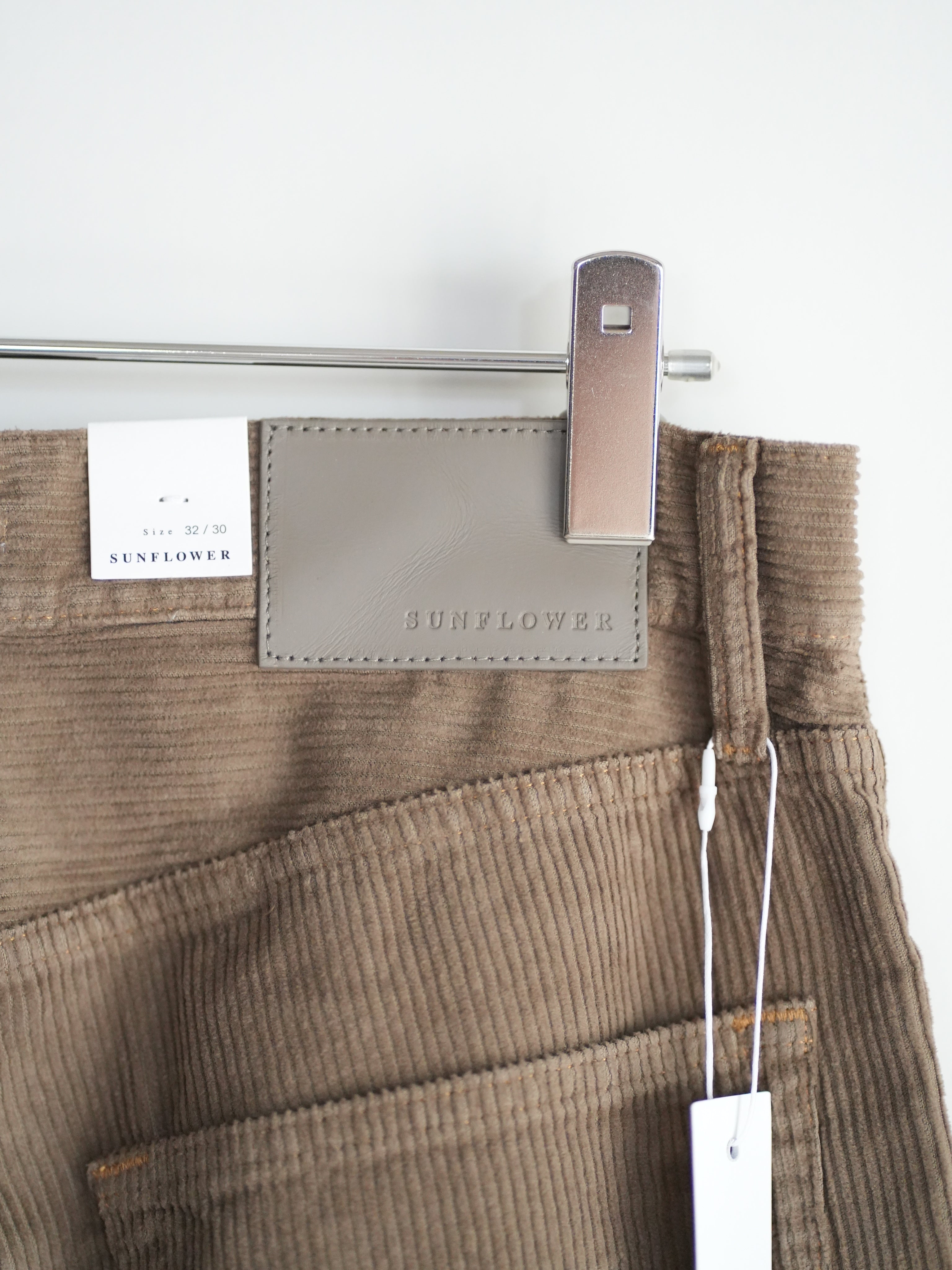 LOOSE(TAUPE)