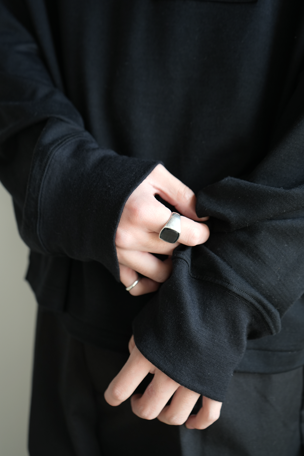 WOOL L/S T-SHIRT(BLACK)