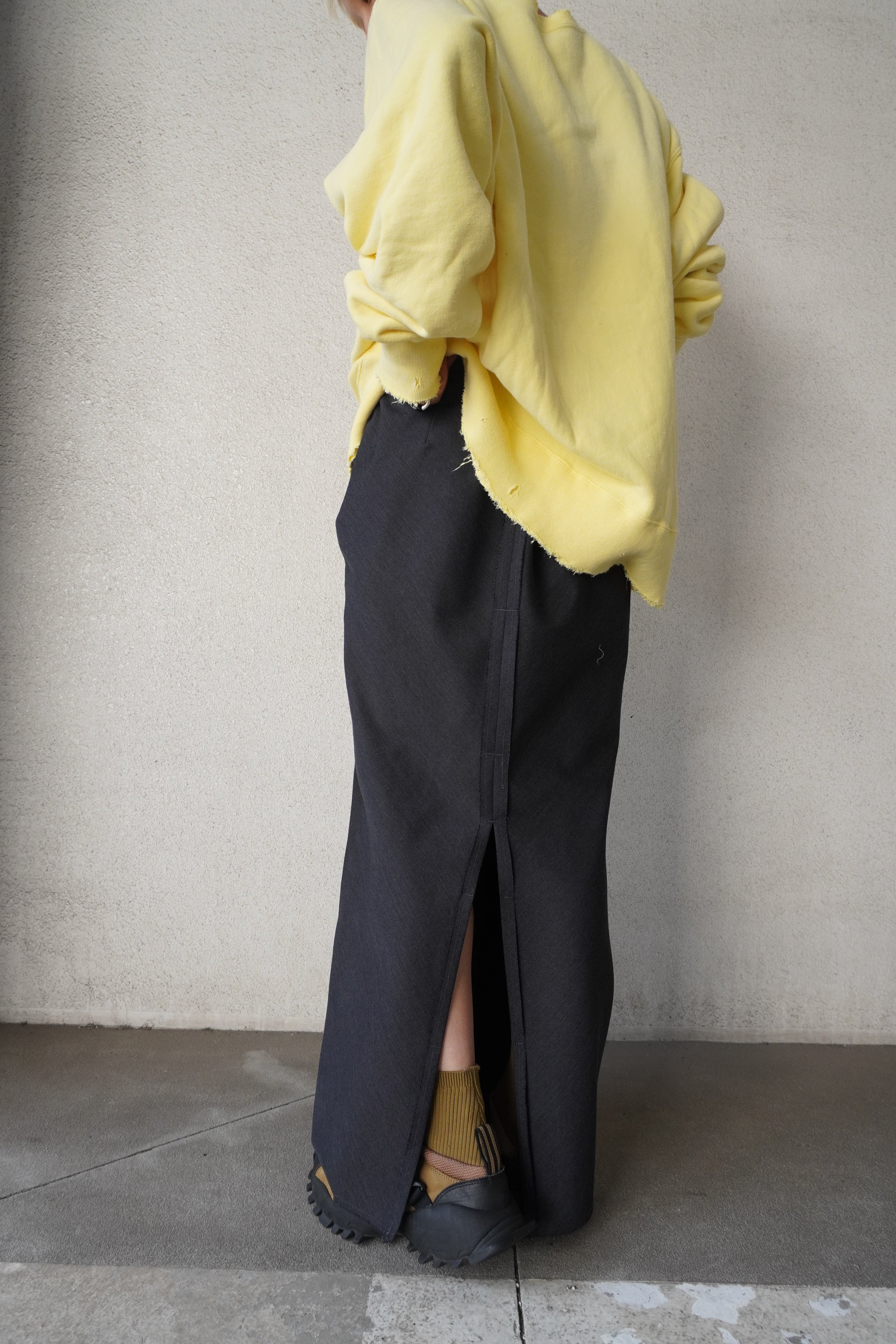 Wool Twill Unhemmed Long Skirt(Charcoal) – etoqk