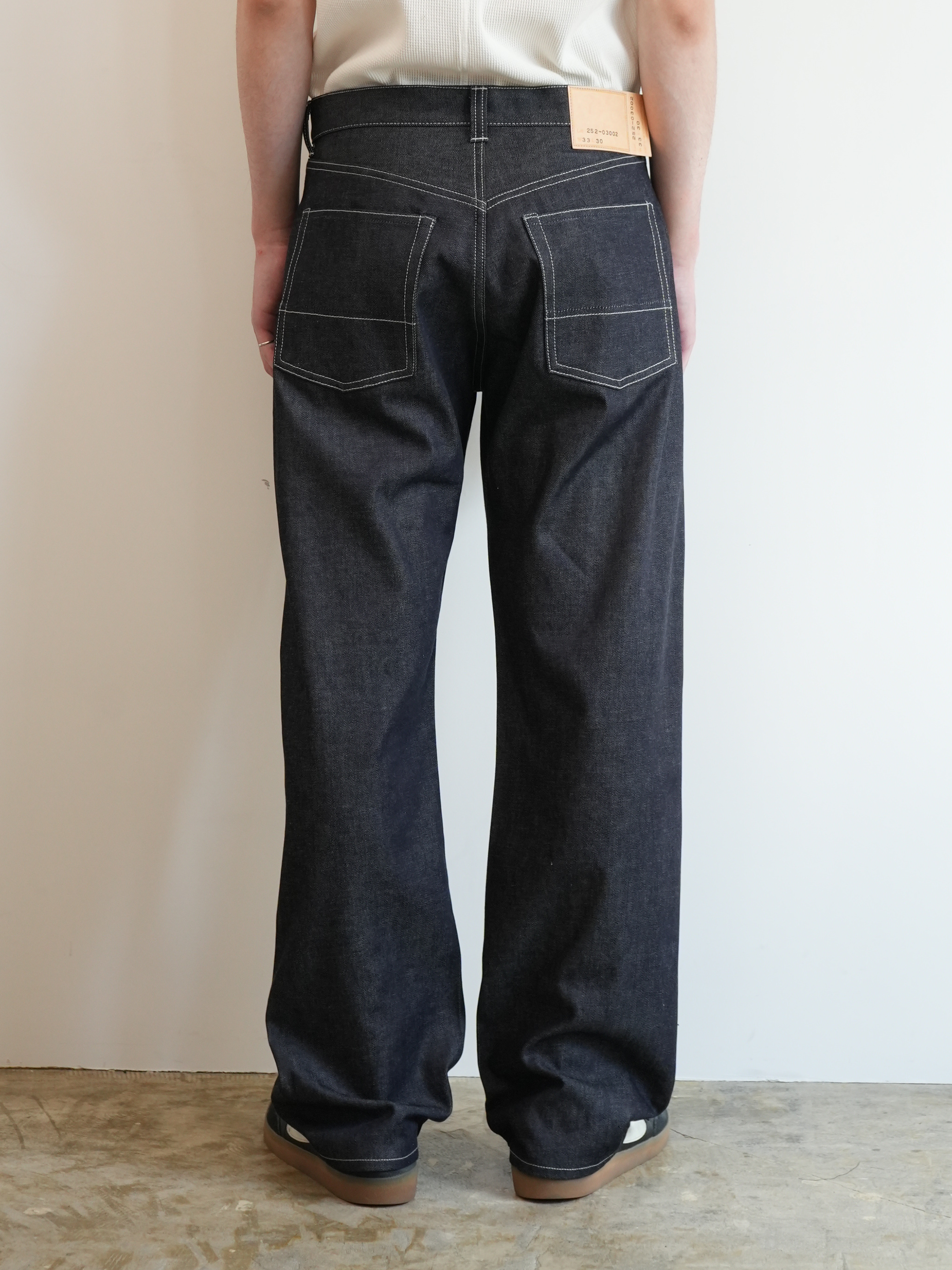 252-03002/ DENIM PANTS