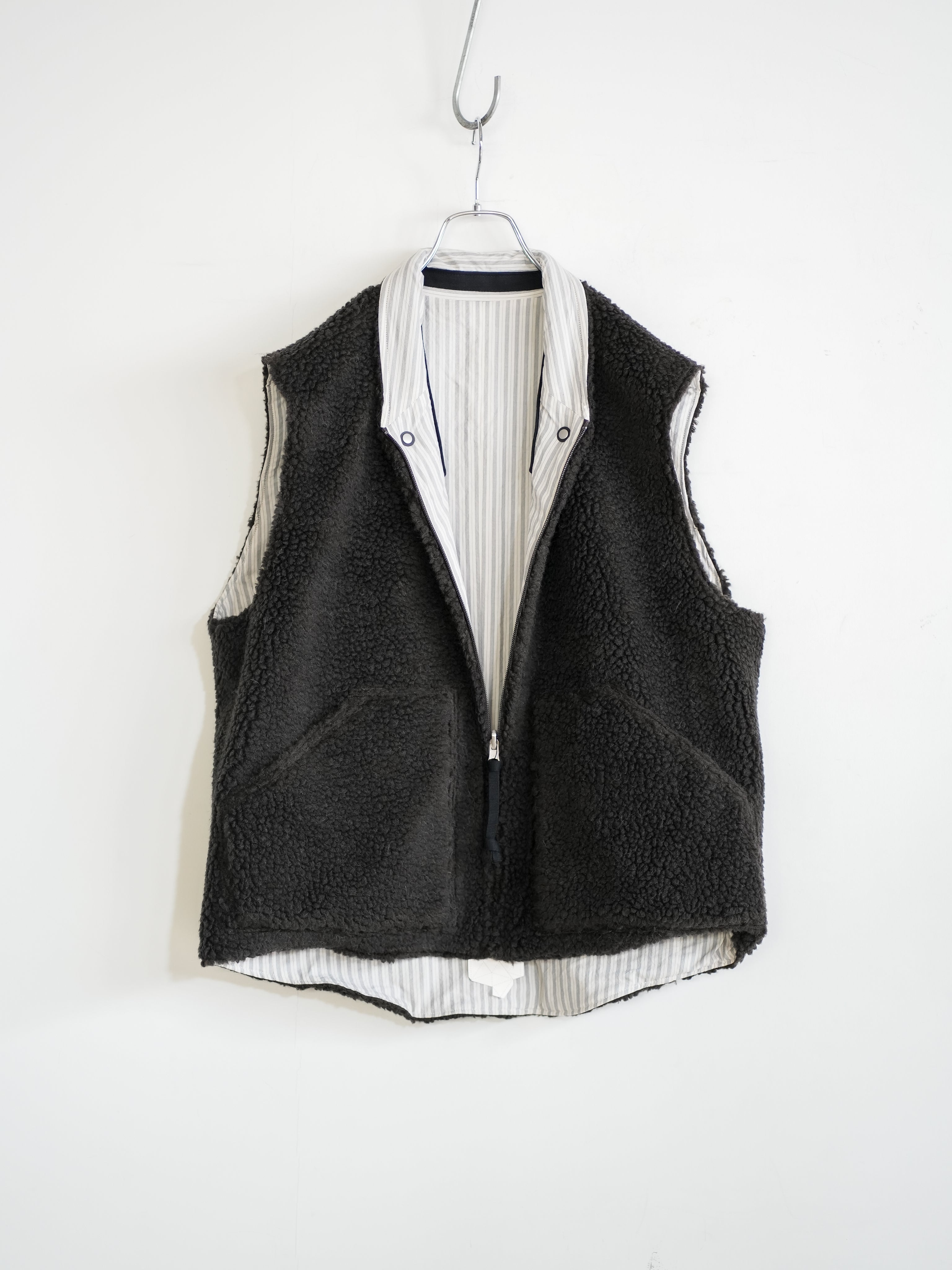 262-02003-01 / VEST