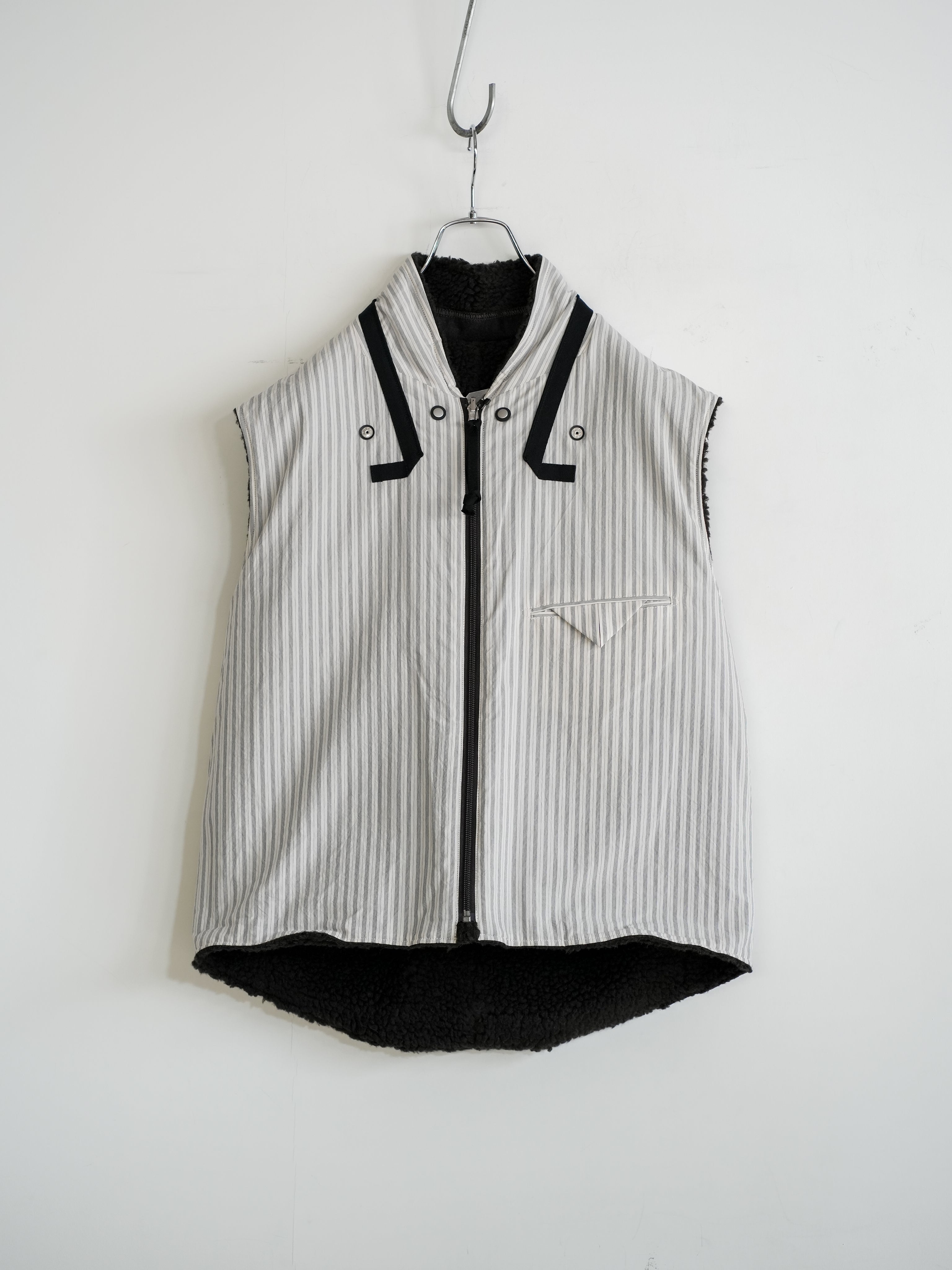 262-02003-01 / VEST