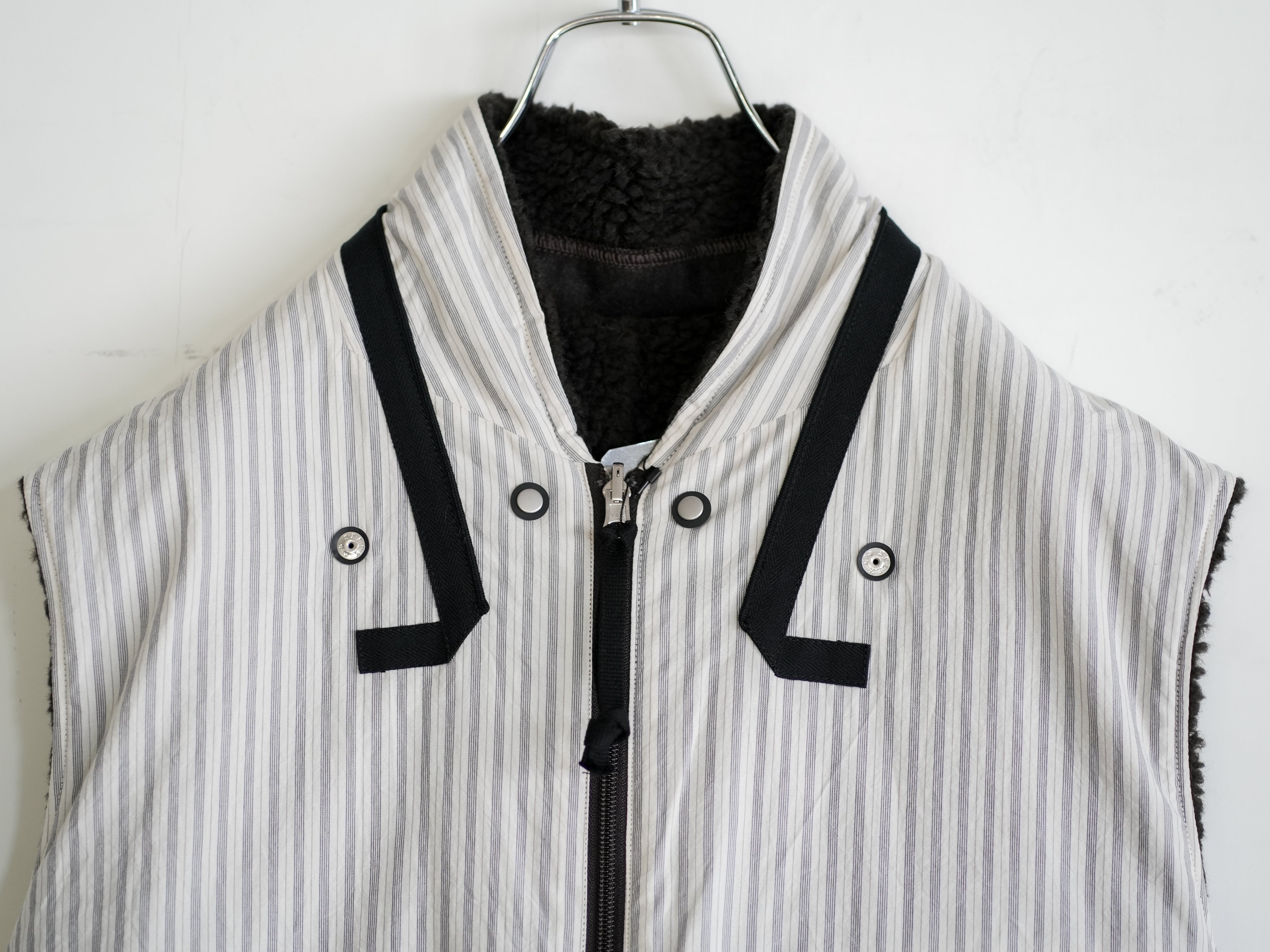 262-02003-01 / VEST