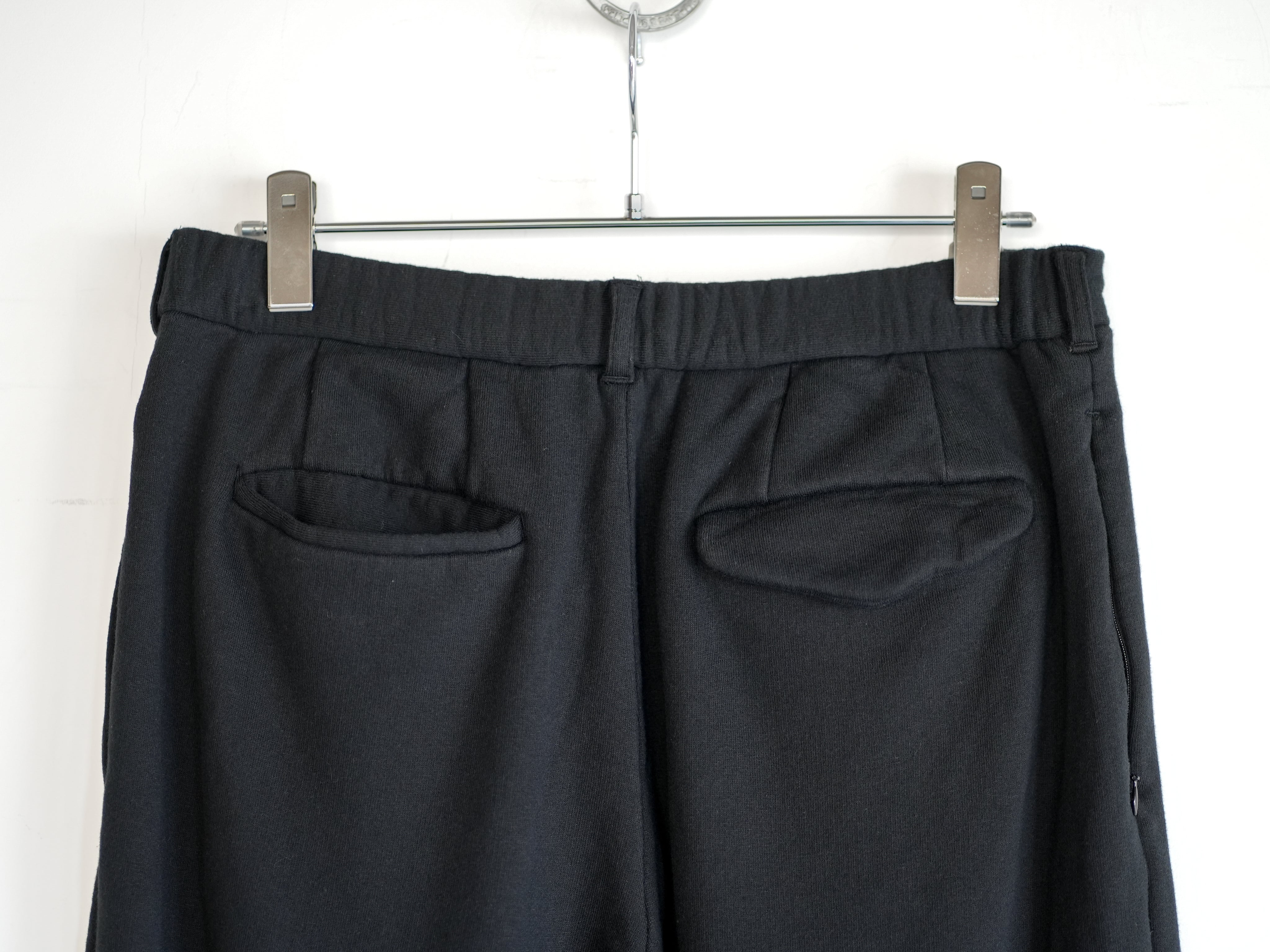 3TUCK SWEAT PANTS