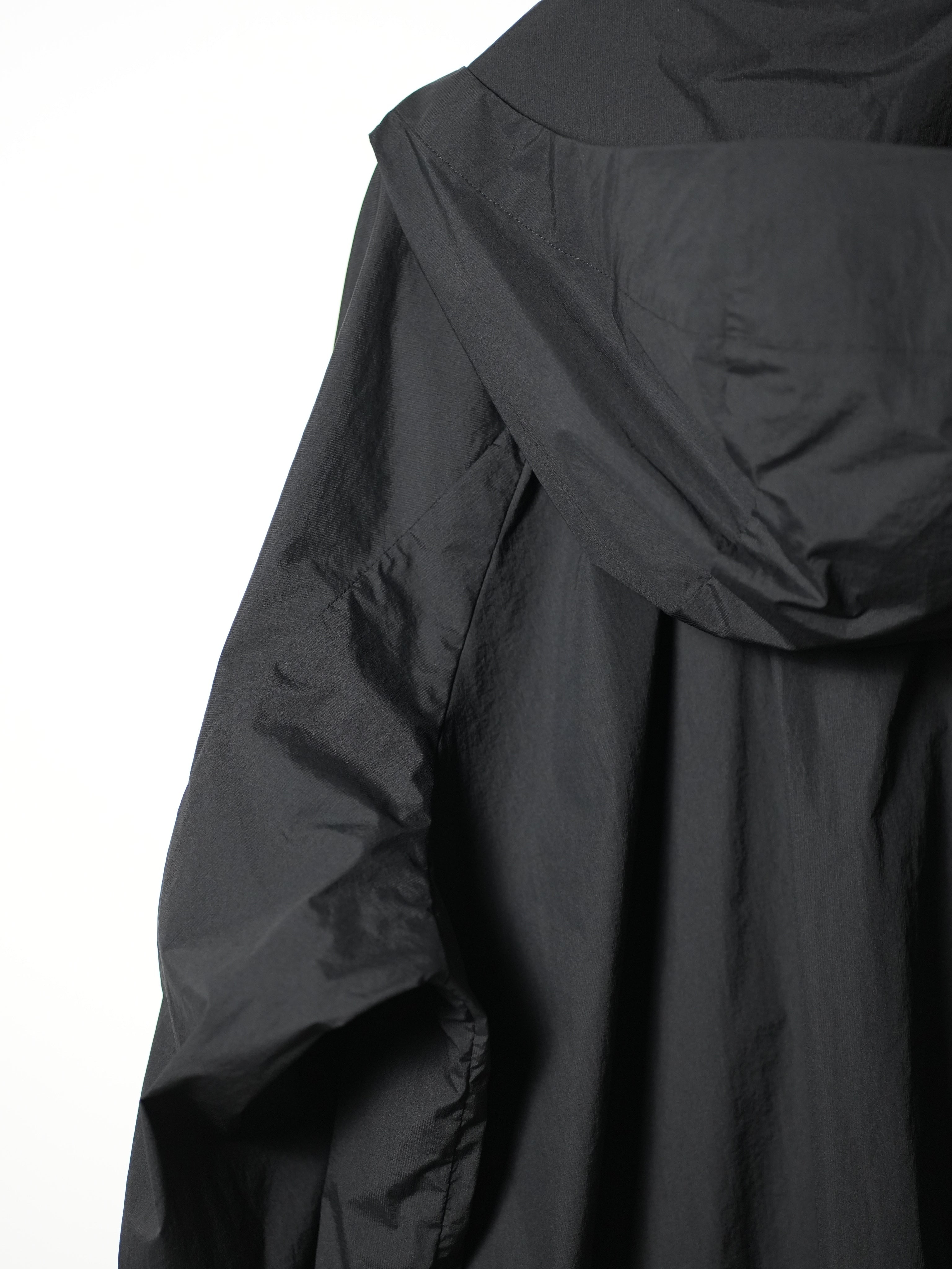 Runner Jacket (BLACK)