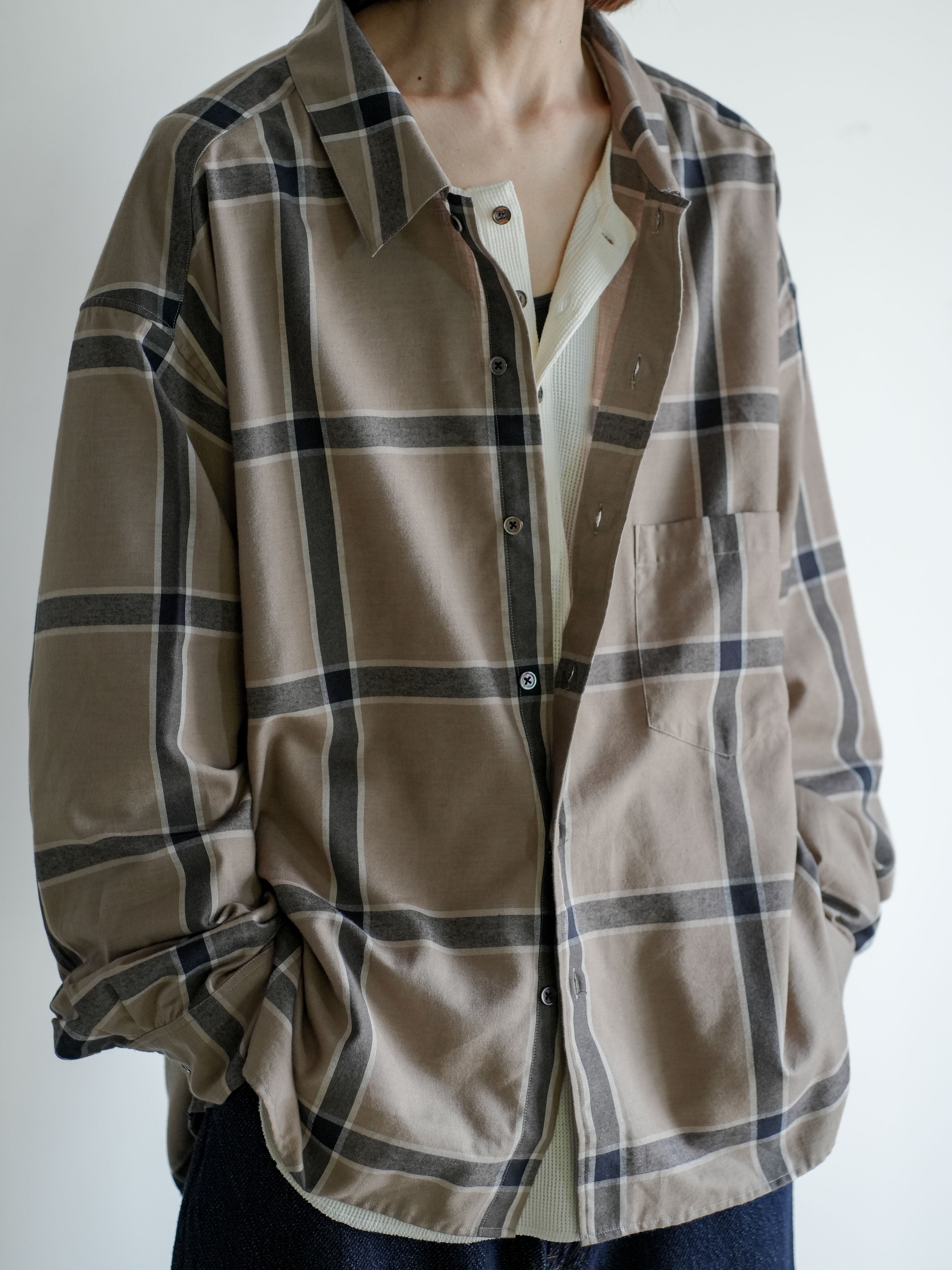 CHECK SHIRT