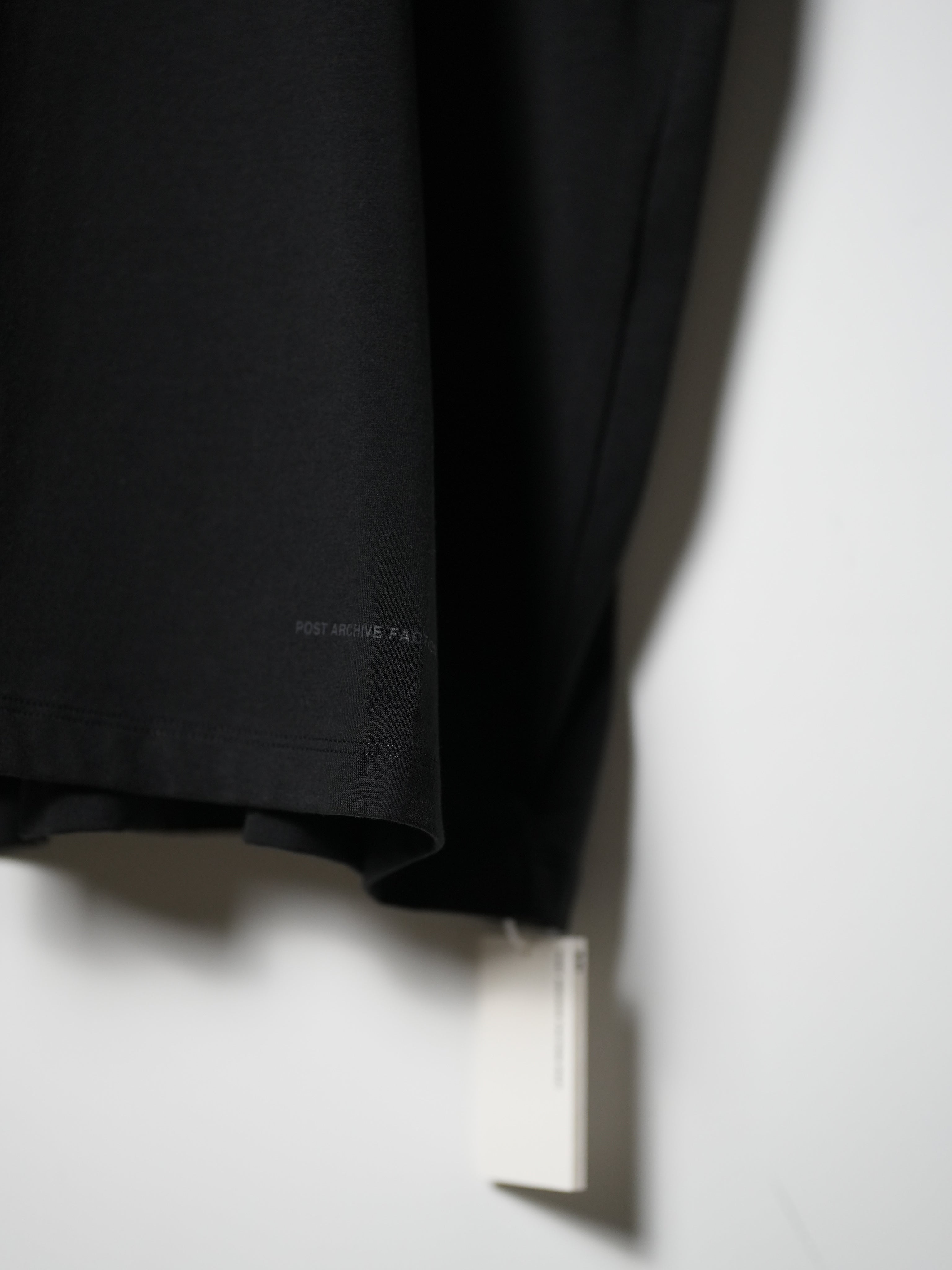 Tee(BLACK)