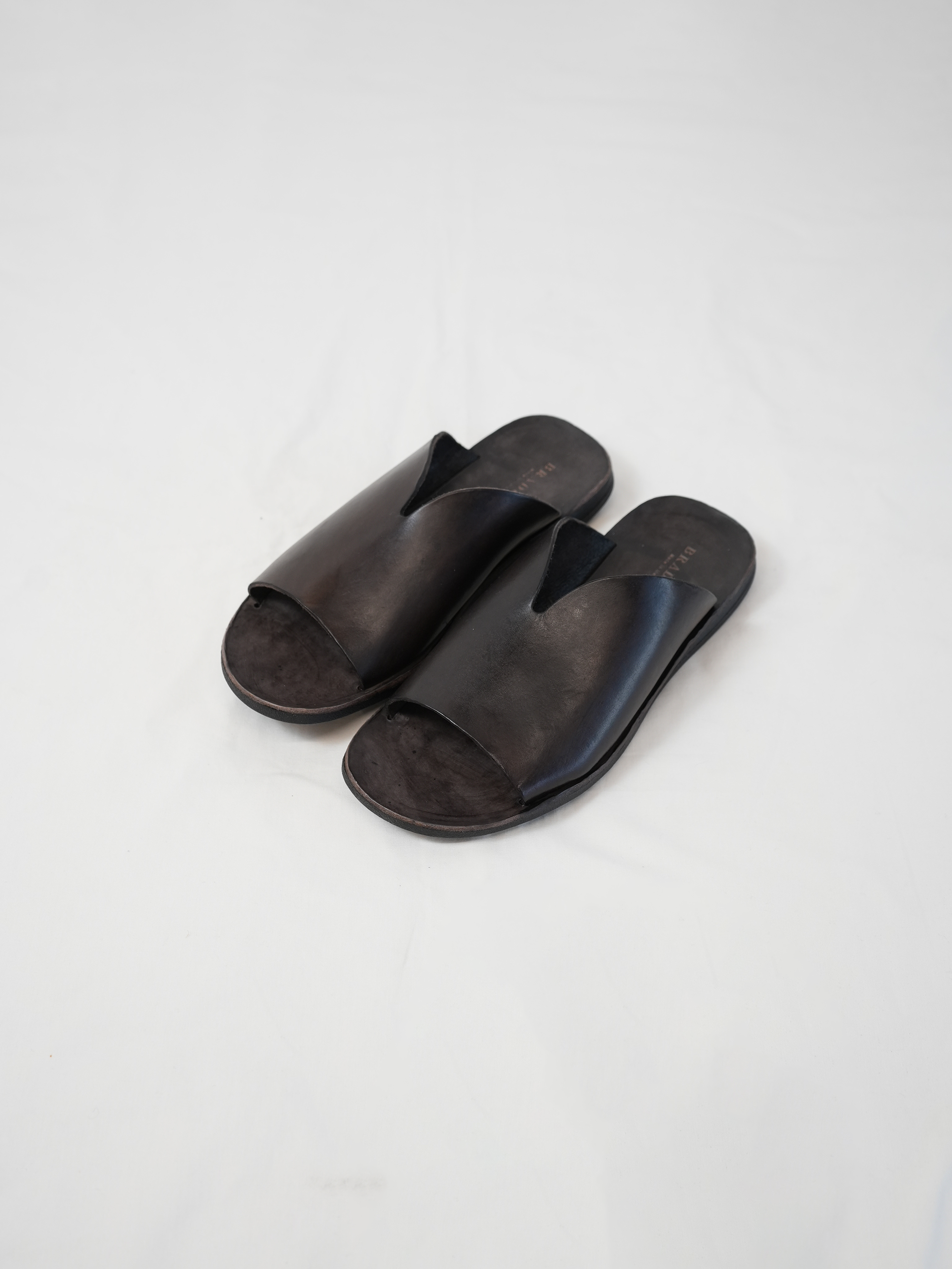 LEATHER SANDAL (46-571T-5S / T.MORO)