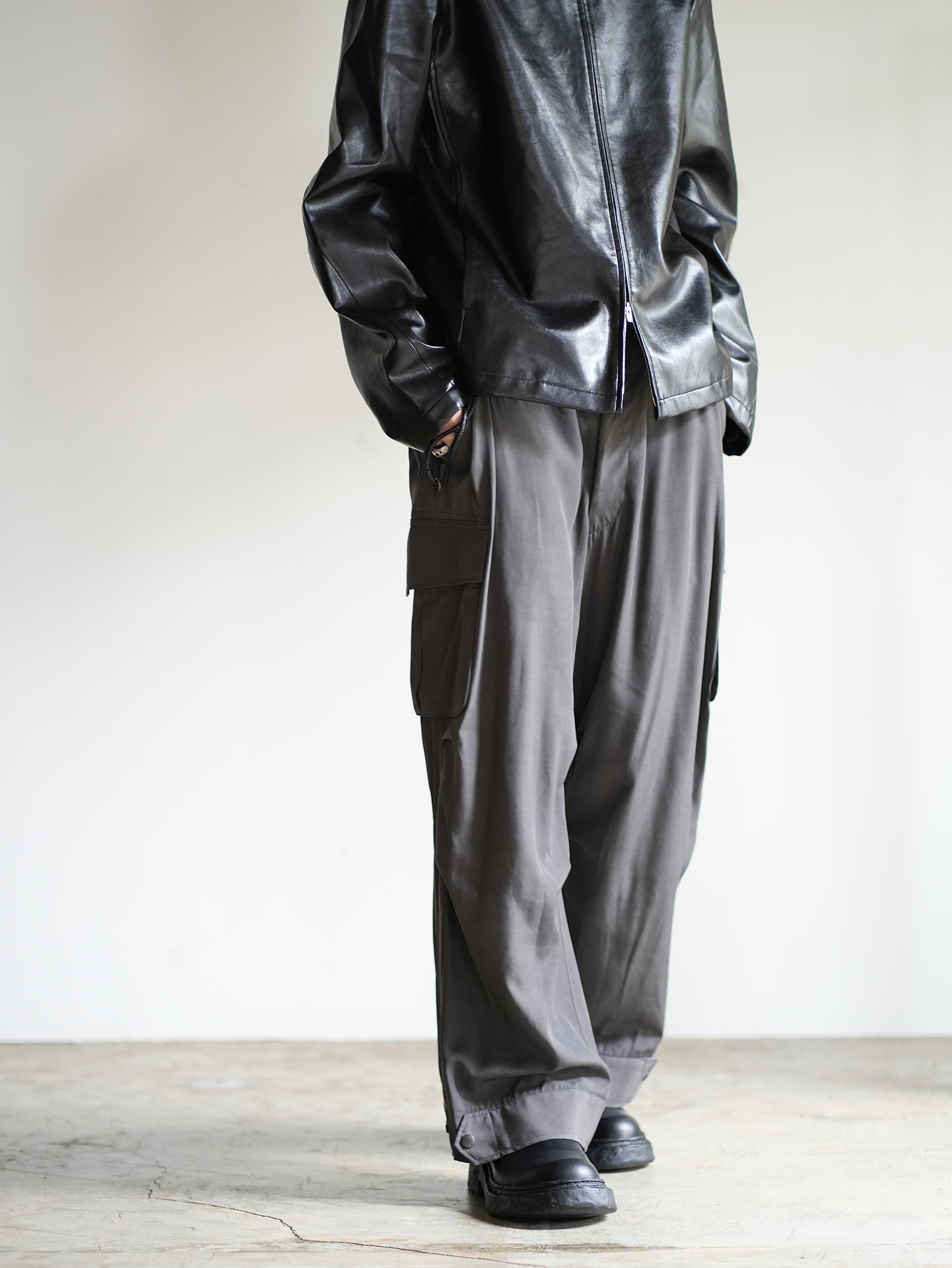 PIGMENT AND DYE NO-BRAINER CARGO PANTS