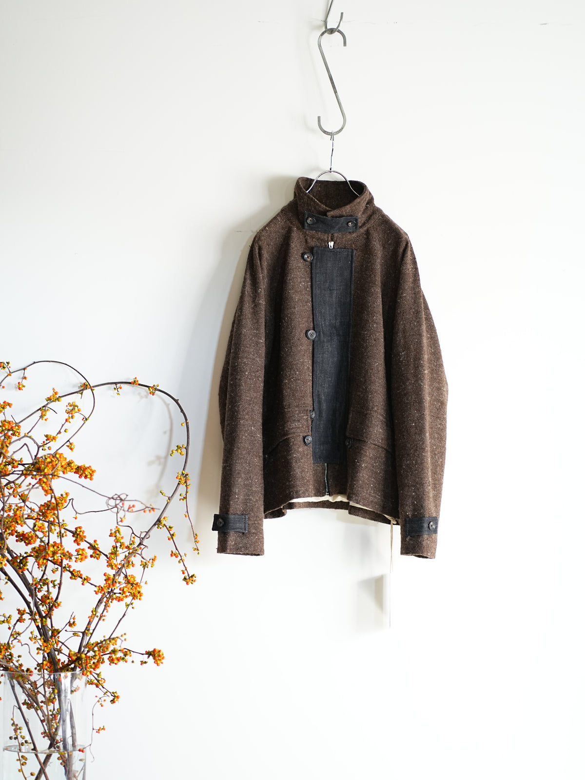 【新品未使用】Kartik Research/カルティック リサーチ　ジャケット KARTIK RESEARCH(カーティックリサーチ) 刺繍ジャケット オフホワイト