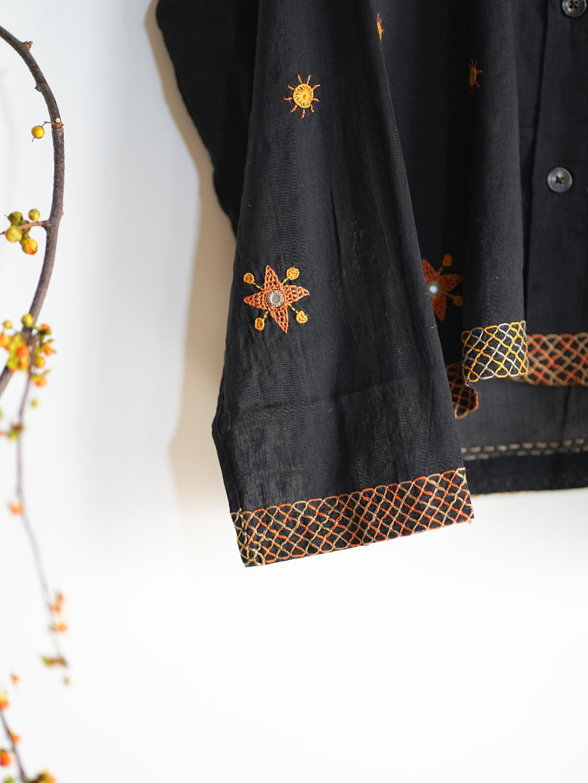 Box Shirt(Black/Orange/Red)