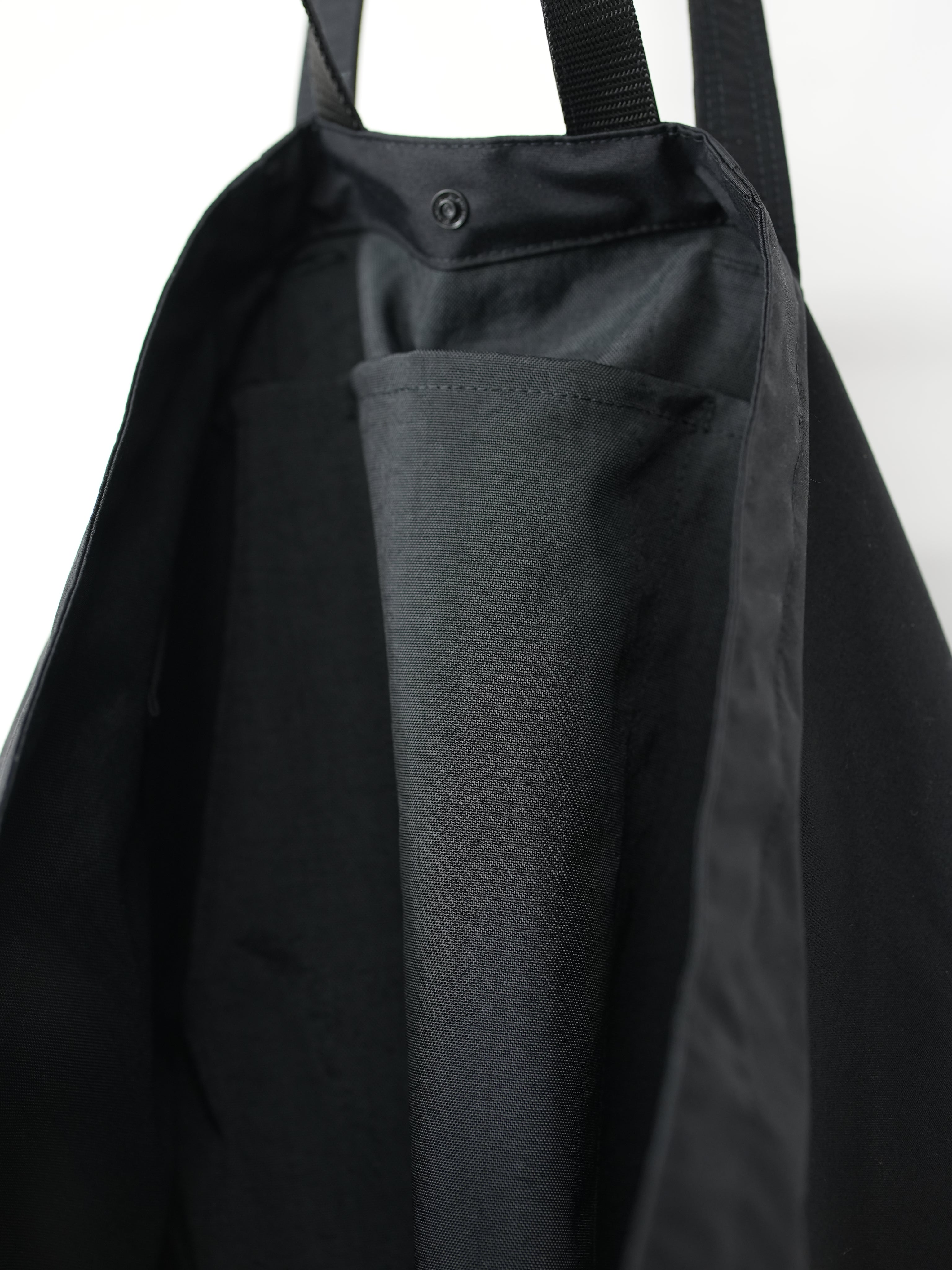 BT WRAP TOTE BAG