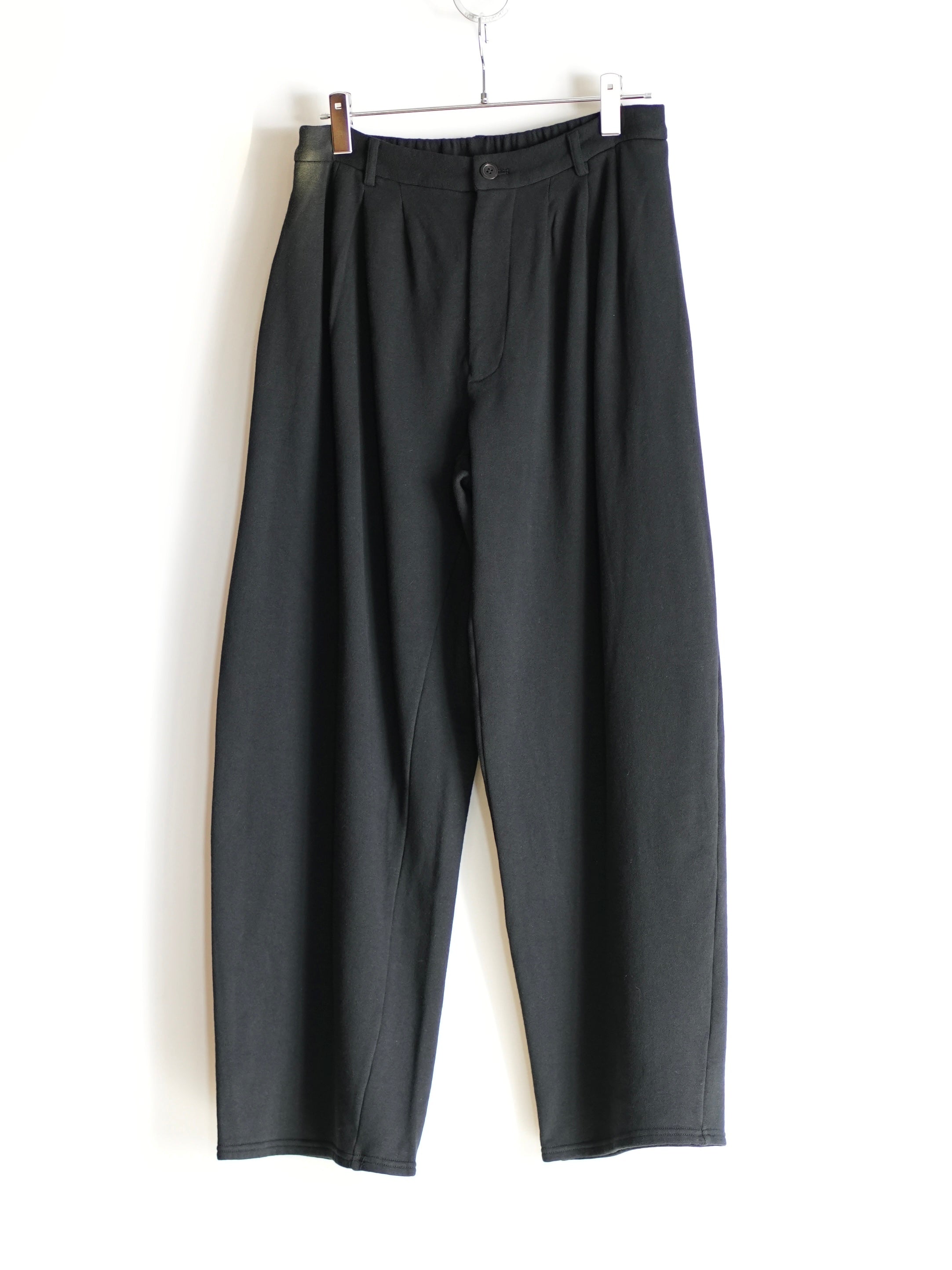 3TUCK SWEAT PANTS