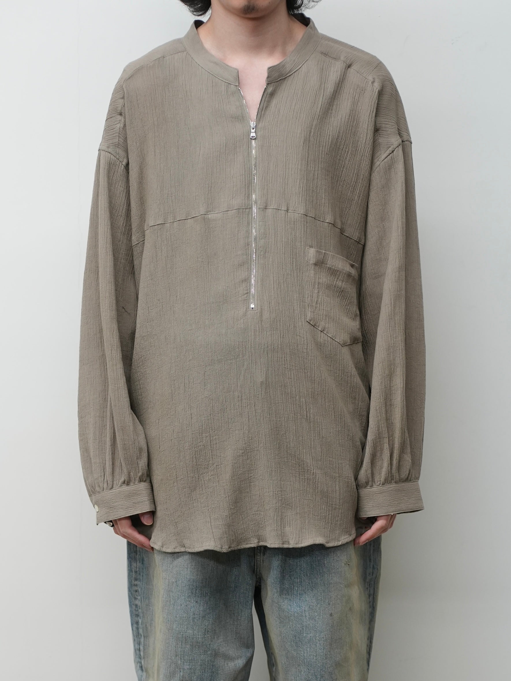 CREPE HALF ZIP SHIRT(GREIGE)
