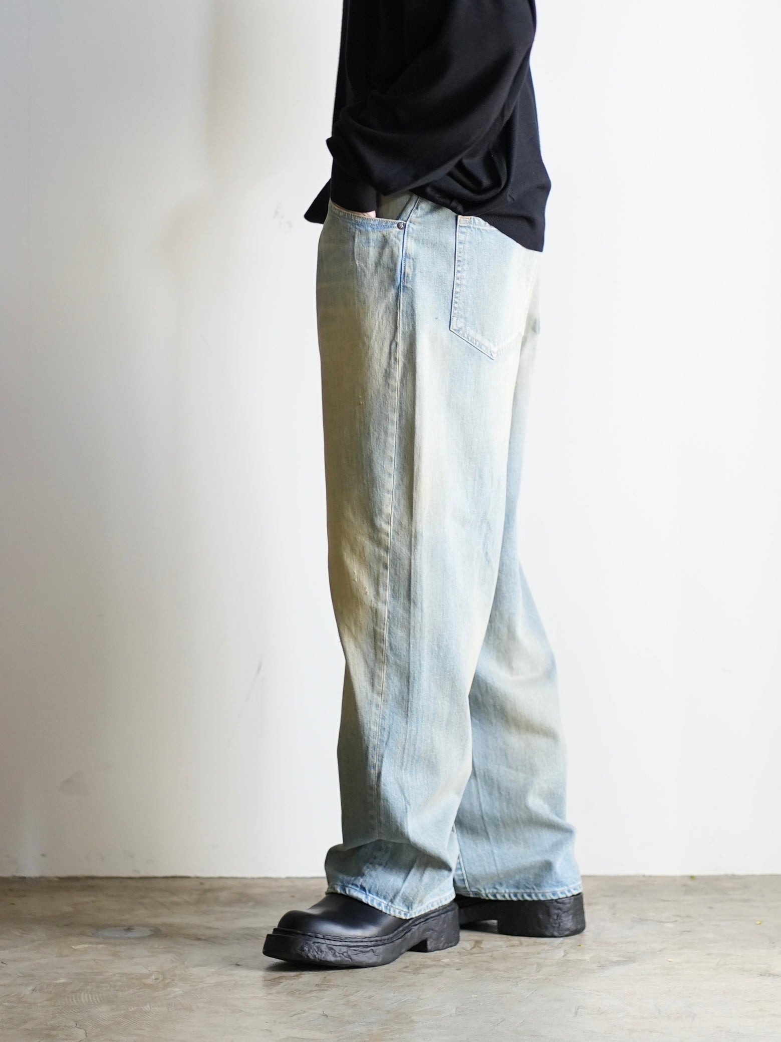 DENIM PANTS
