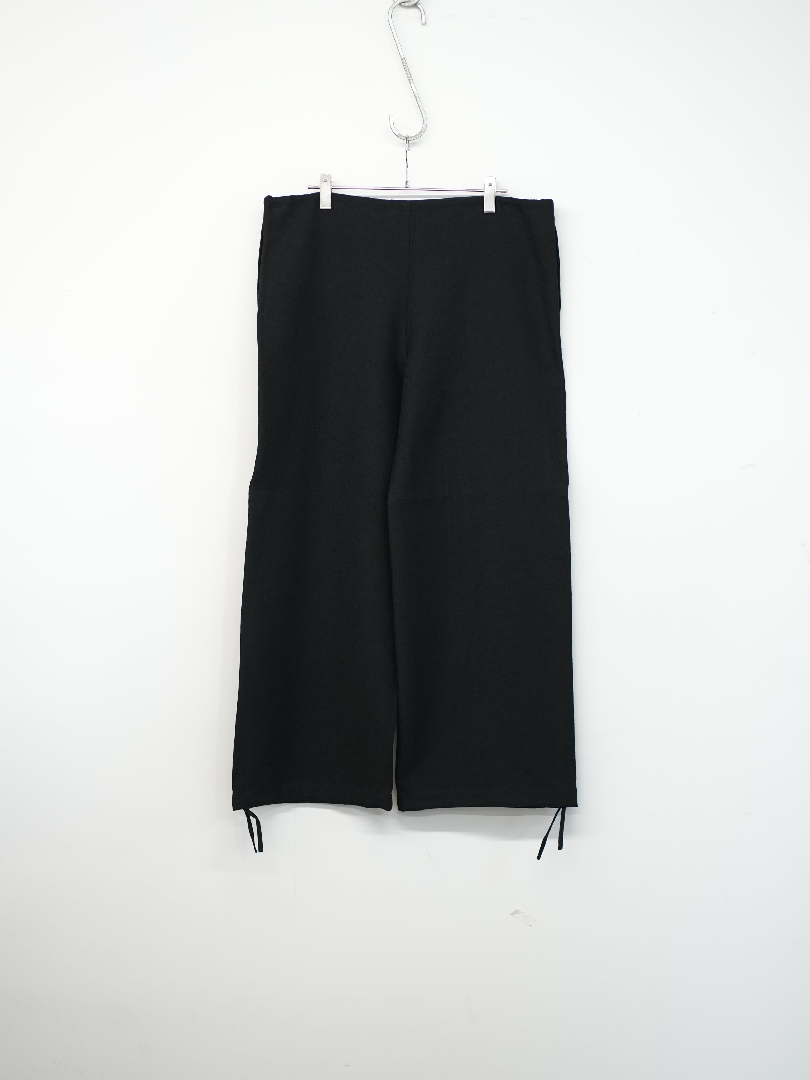 MAXI LARGE PANTS WITH DRAWSTRINGS(Black)