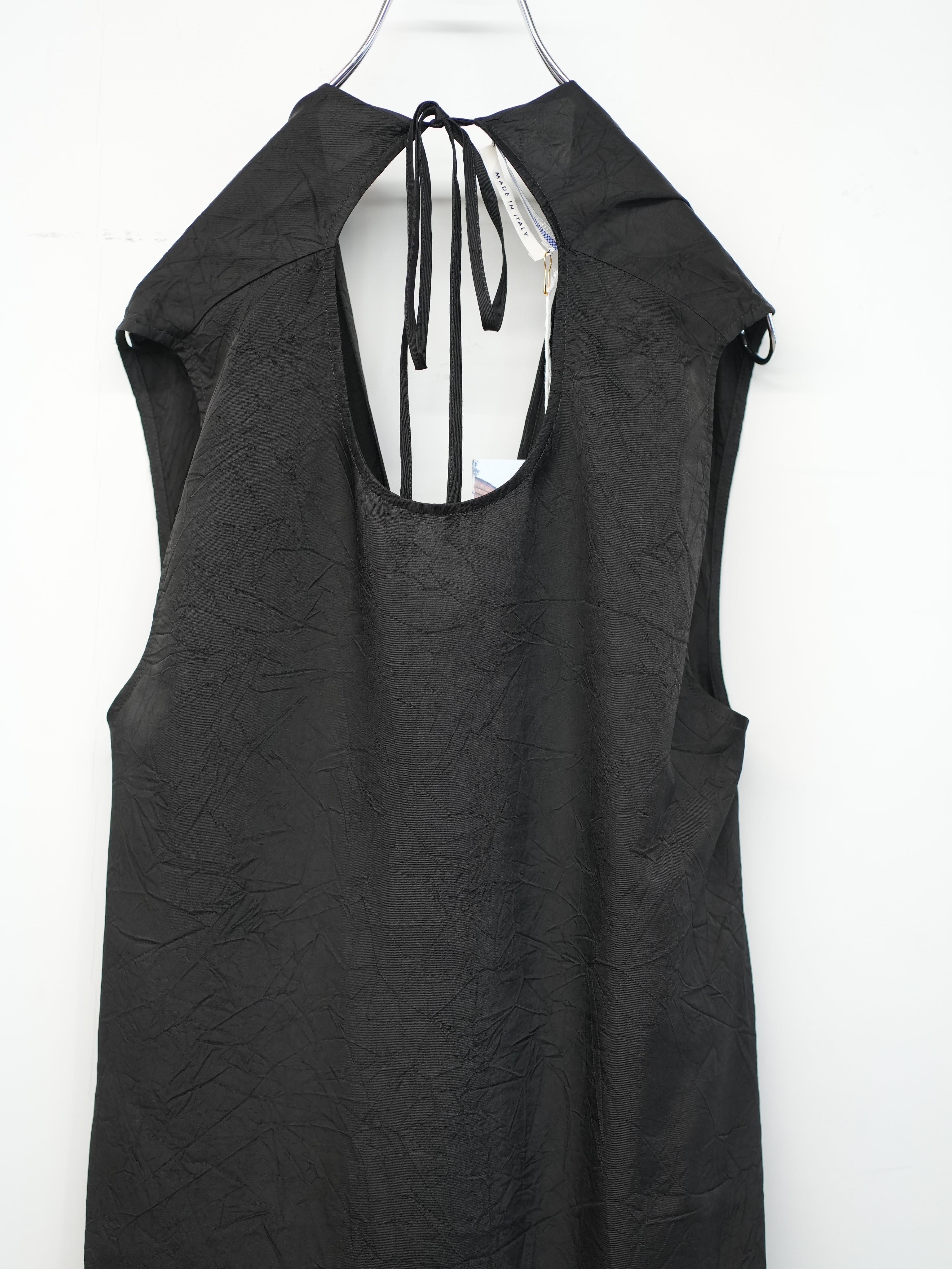 ROUND NECK LONG DRESS(Black)