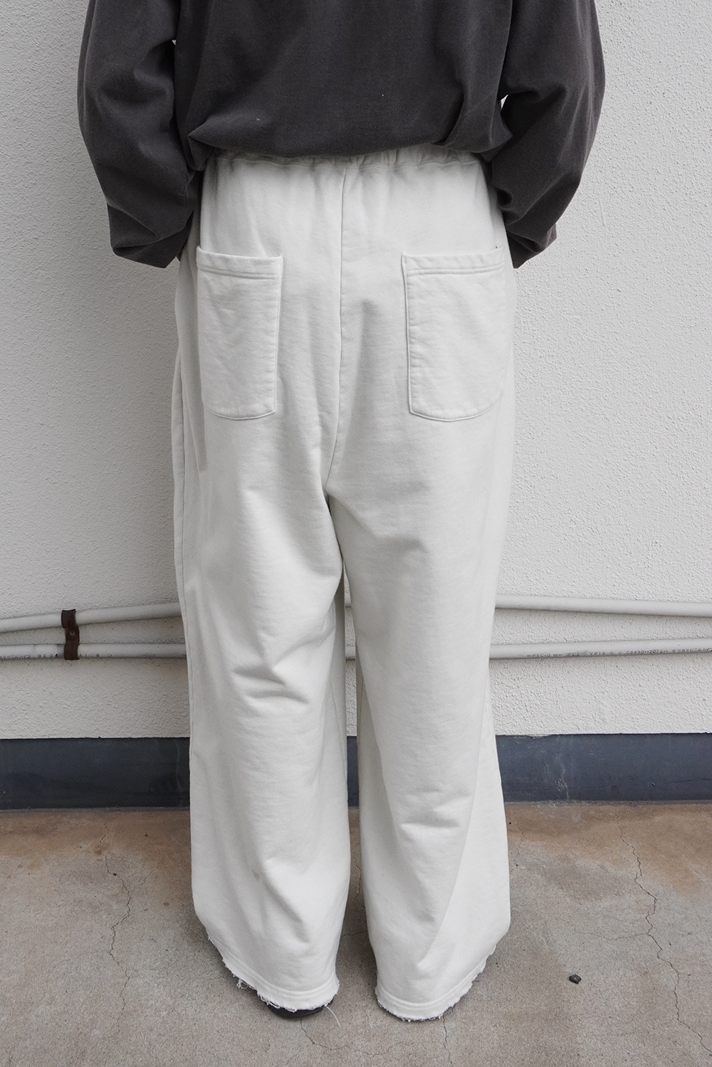 TUCK SWEAT PANTS(WHITE)