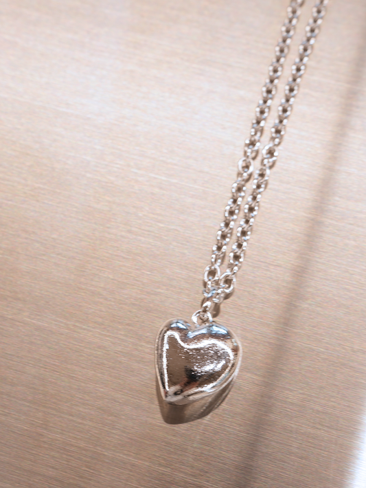 Pari The Heart Necklace