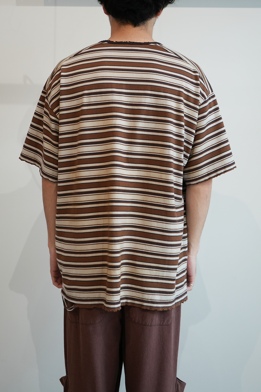 MULTI BORDER T-SHIRT(BROWN)