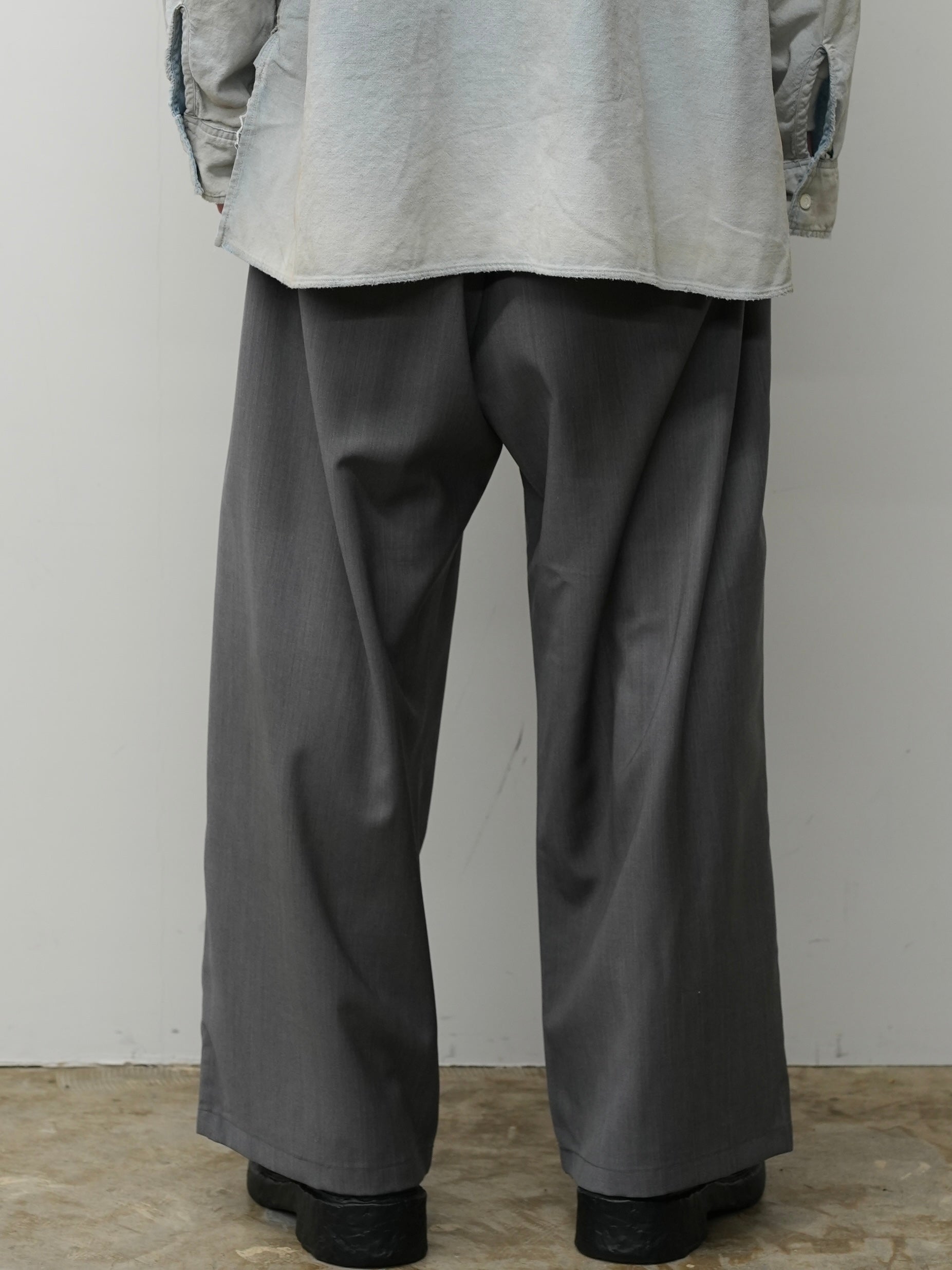 BELTED WOOL SLACKS(GRAY)