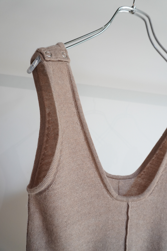 Extra Fine Merino Wool Knitted Tank(Taupe)