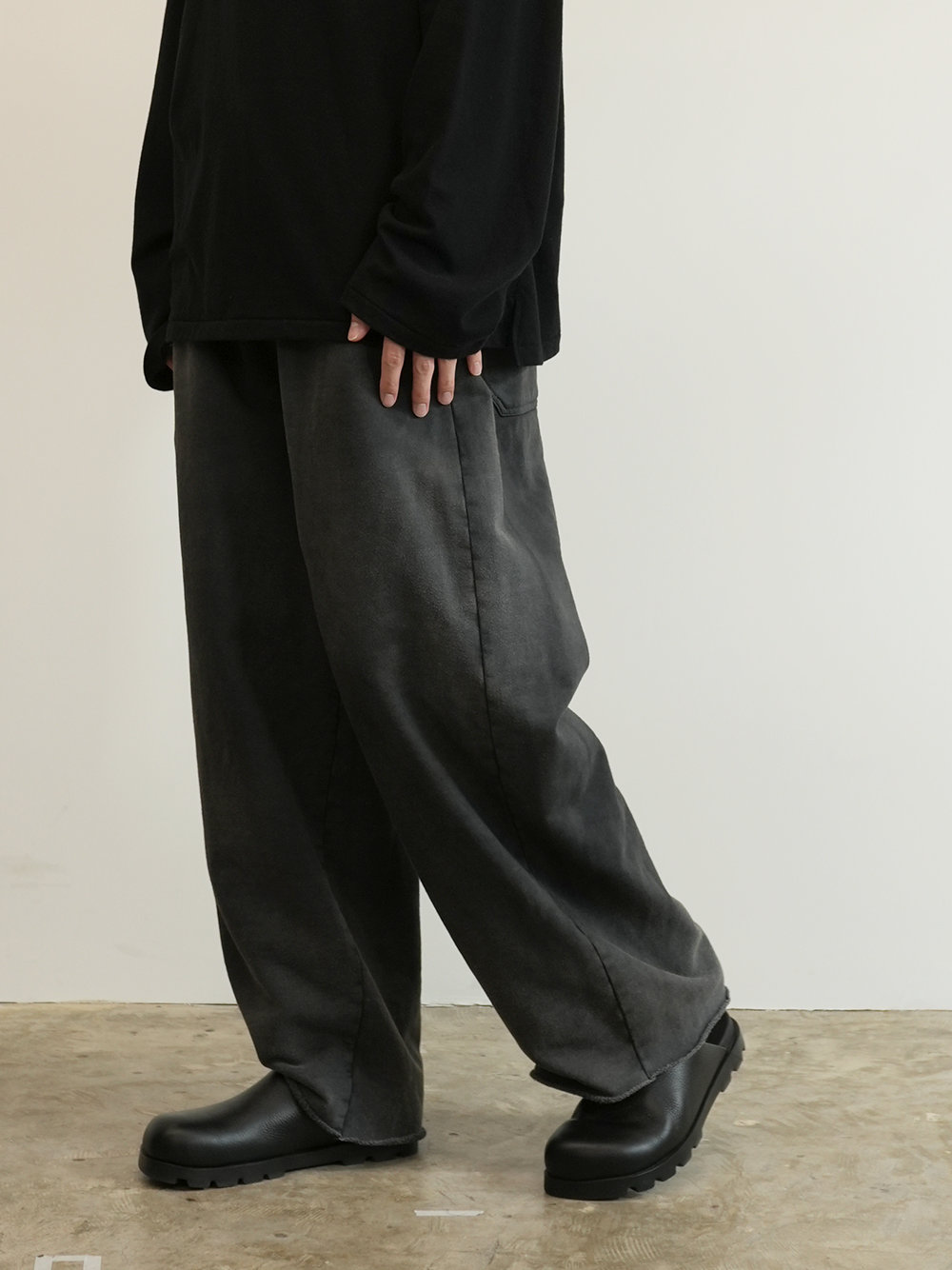 DYED SWEAT PANTS(BLACK)