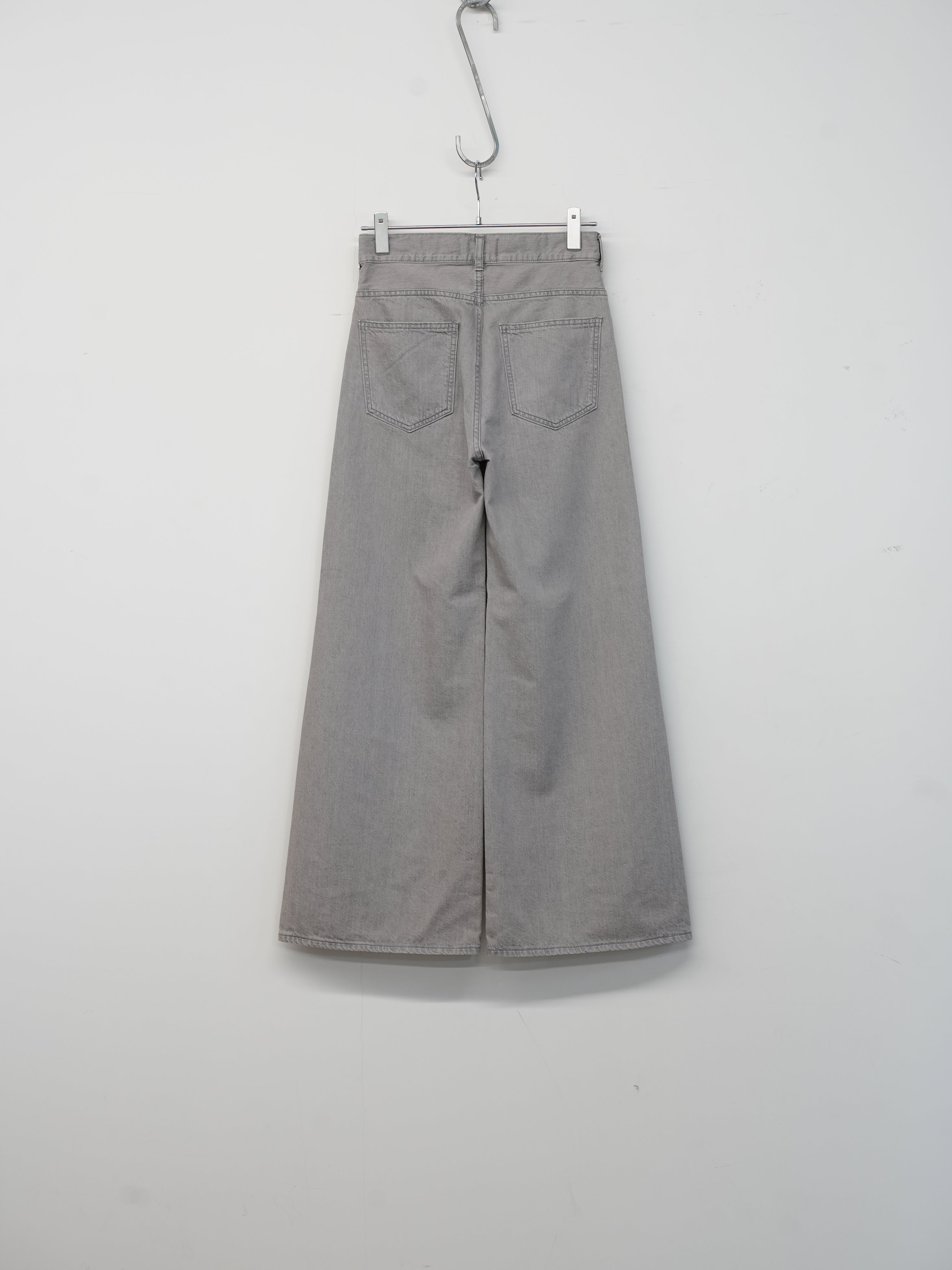The Cloud Quartz Jean