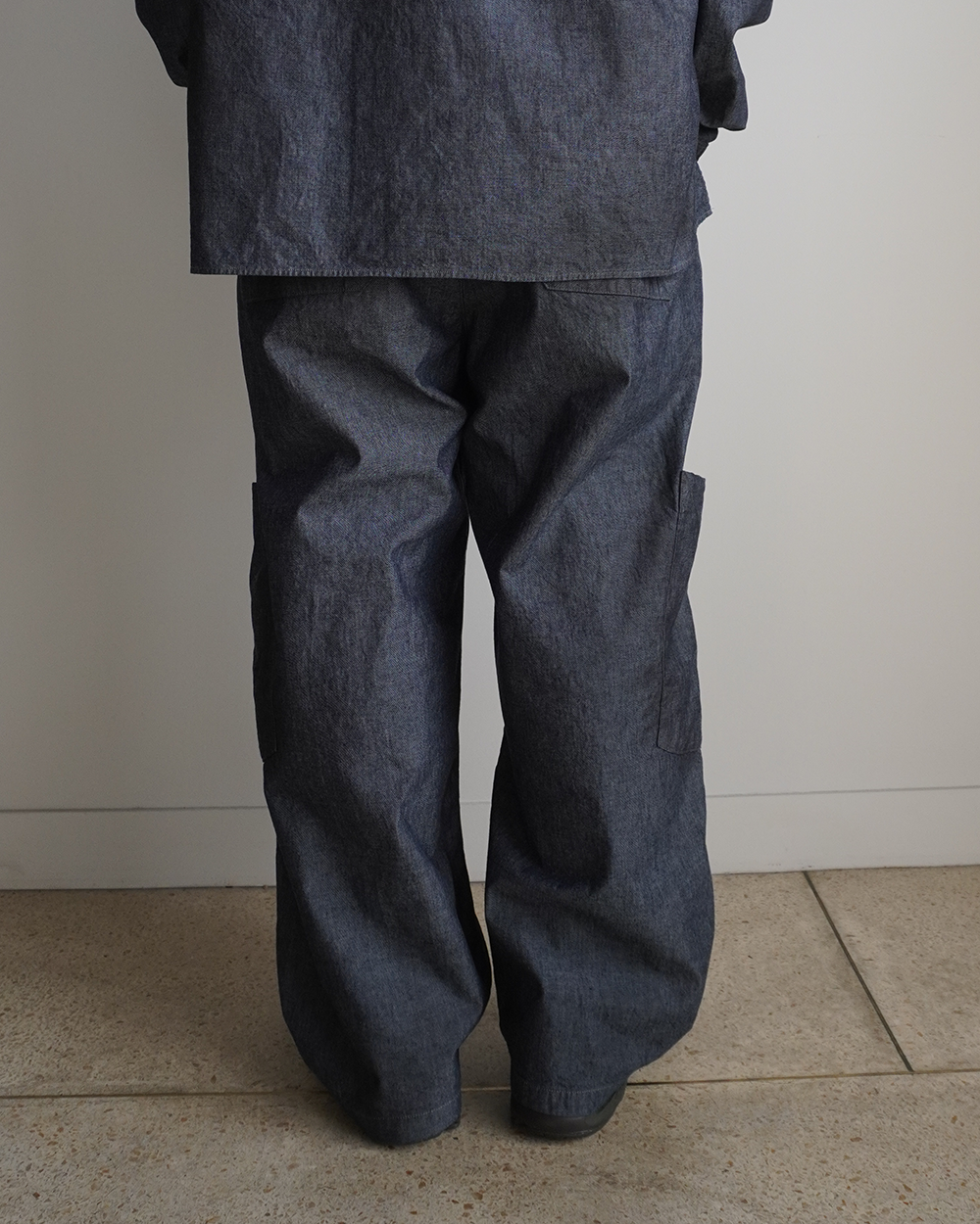 CHAMBRAY BAKER CARGO PANTS(INDIGO)