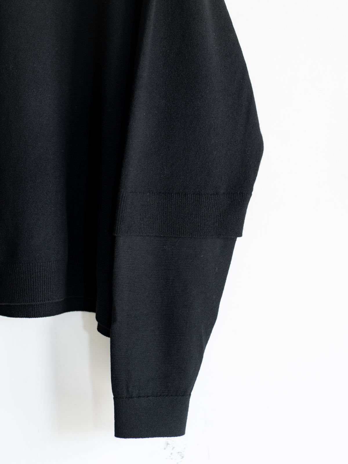 LAYERD SLEEVE KNIT SKIPPER
