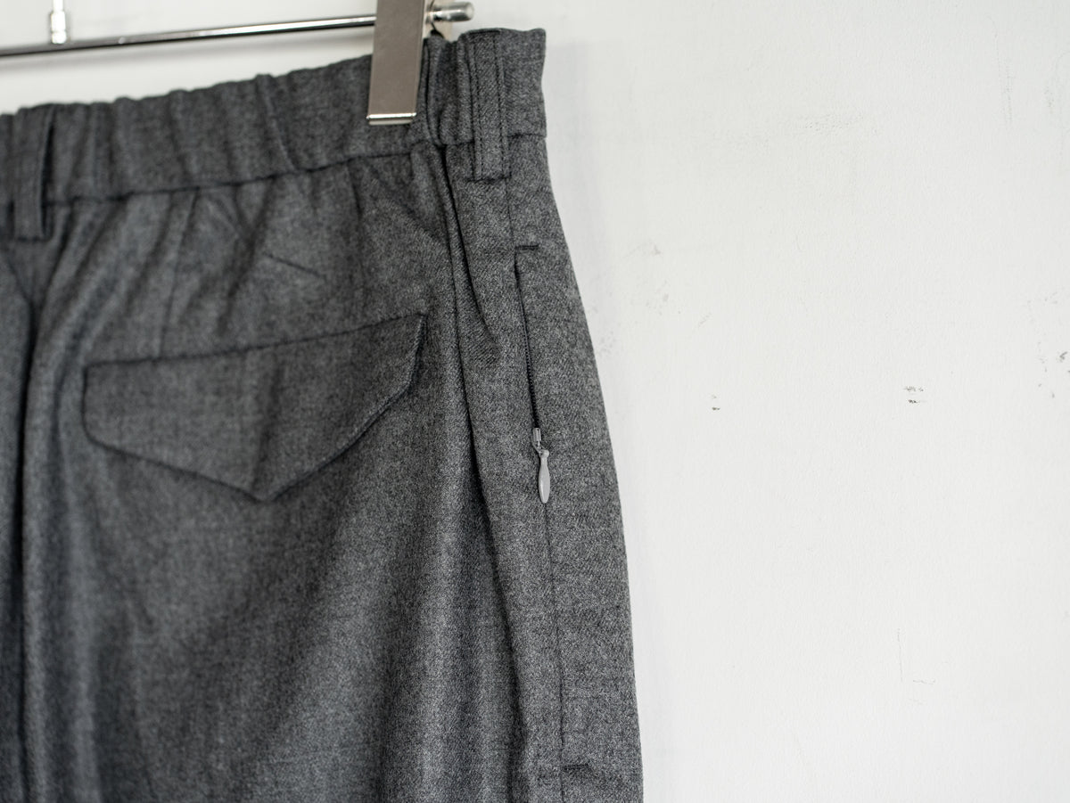 3TUCK SLACKS