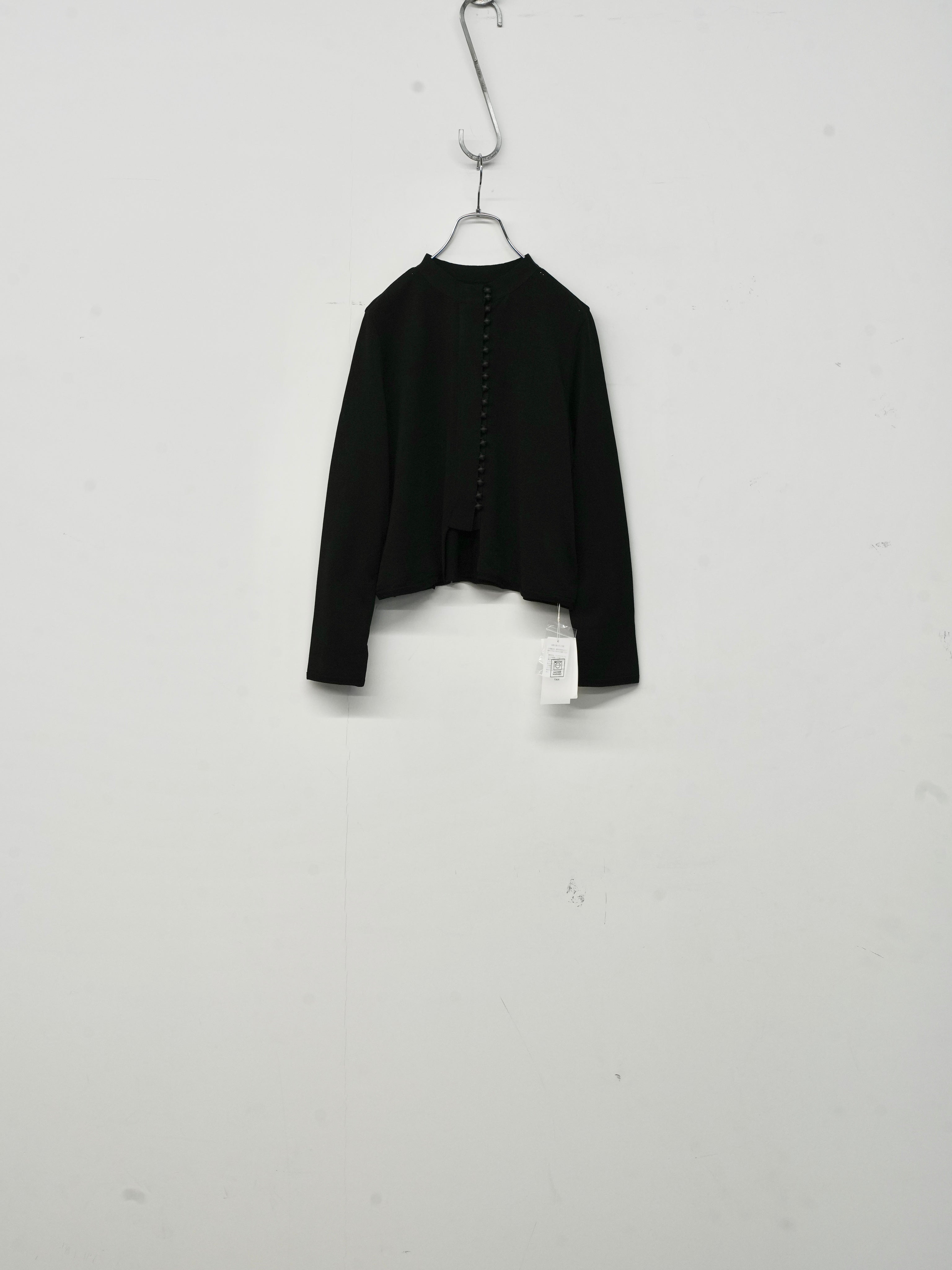 MULTI BUTTON KNIT BLOUSE