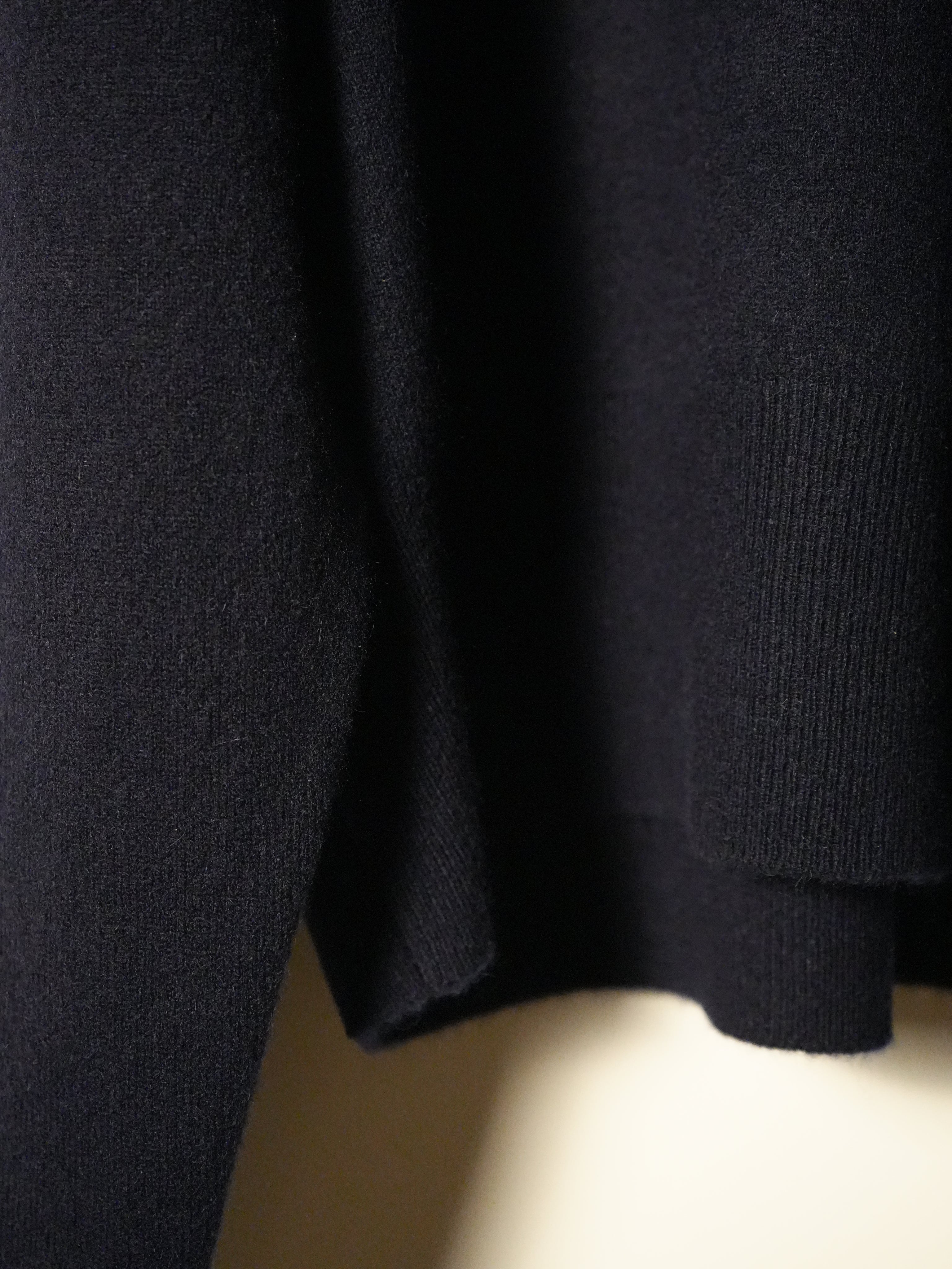 tes(navy)